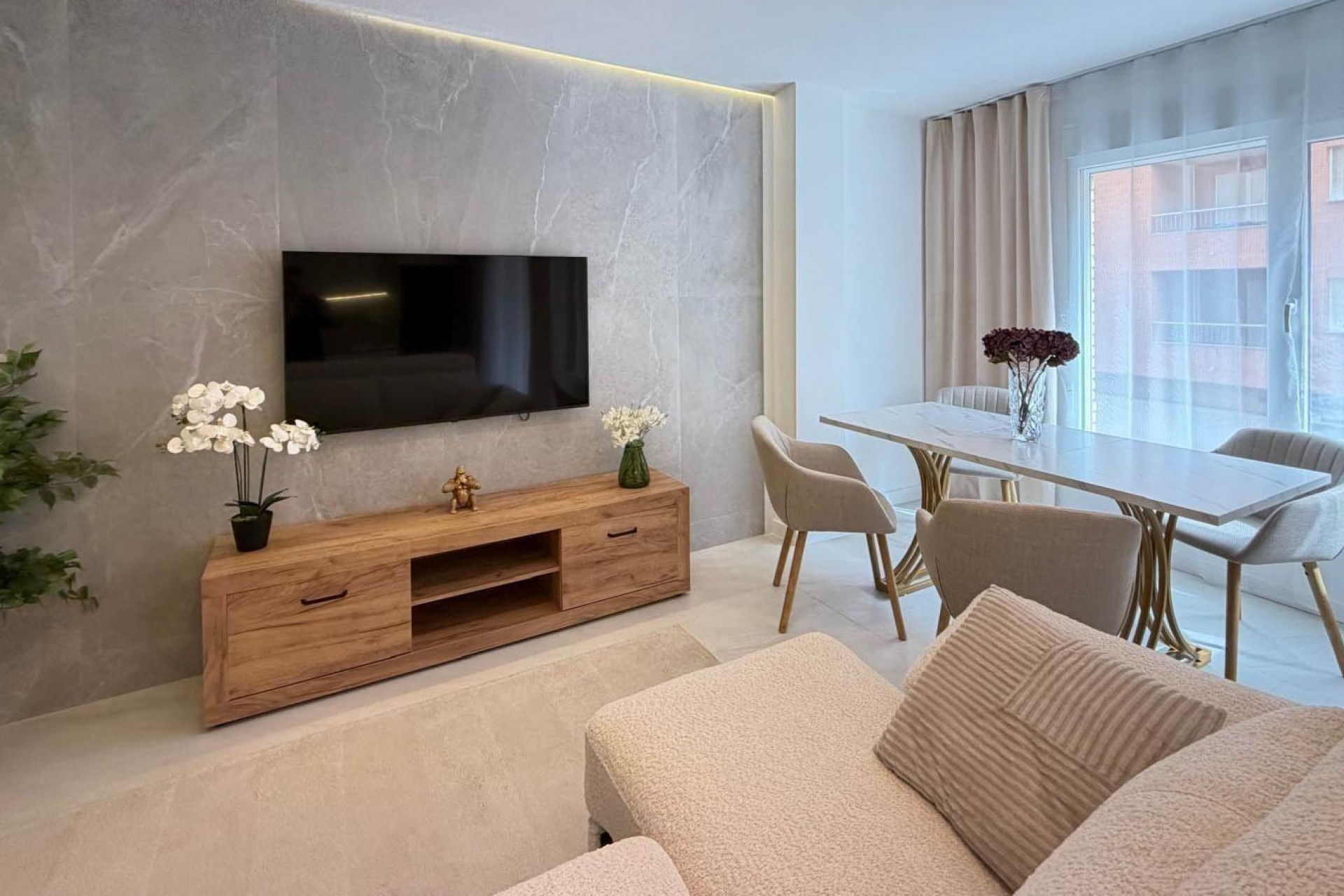 Wiederverkauf - Apartment -
Torrevieja - Playa del Cura