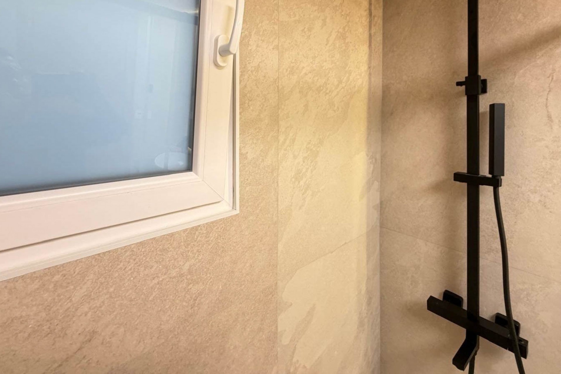 Wiederverkauf - Apartment -
Torrevieja - Playa del Cura