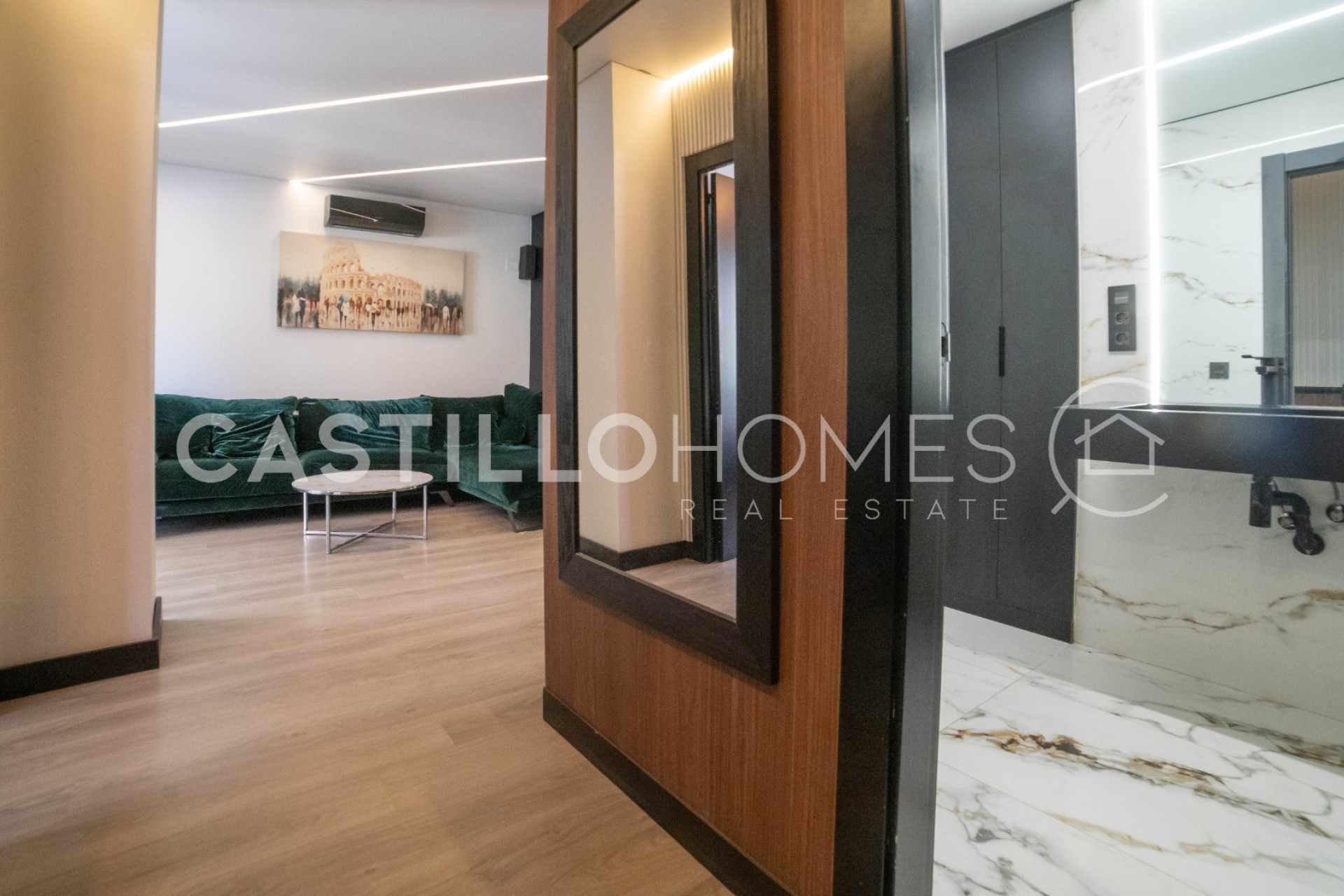 Wiederverkauf - Apartment -
Torrevieja - Playa del Cura