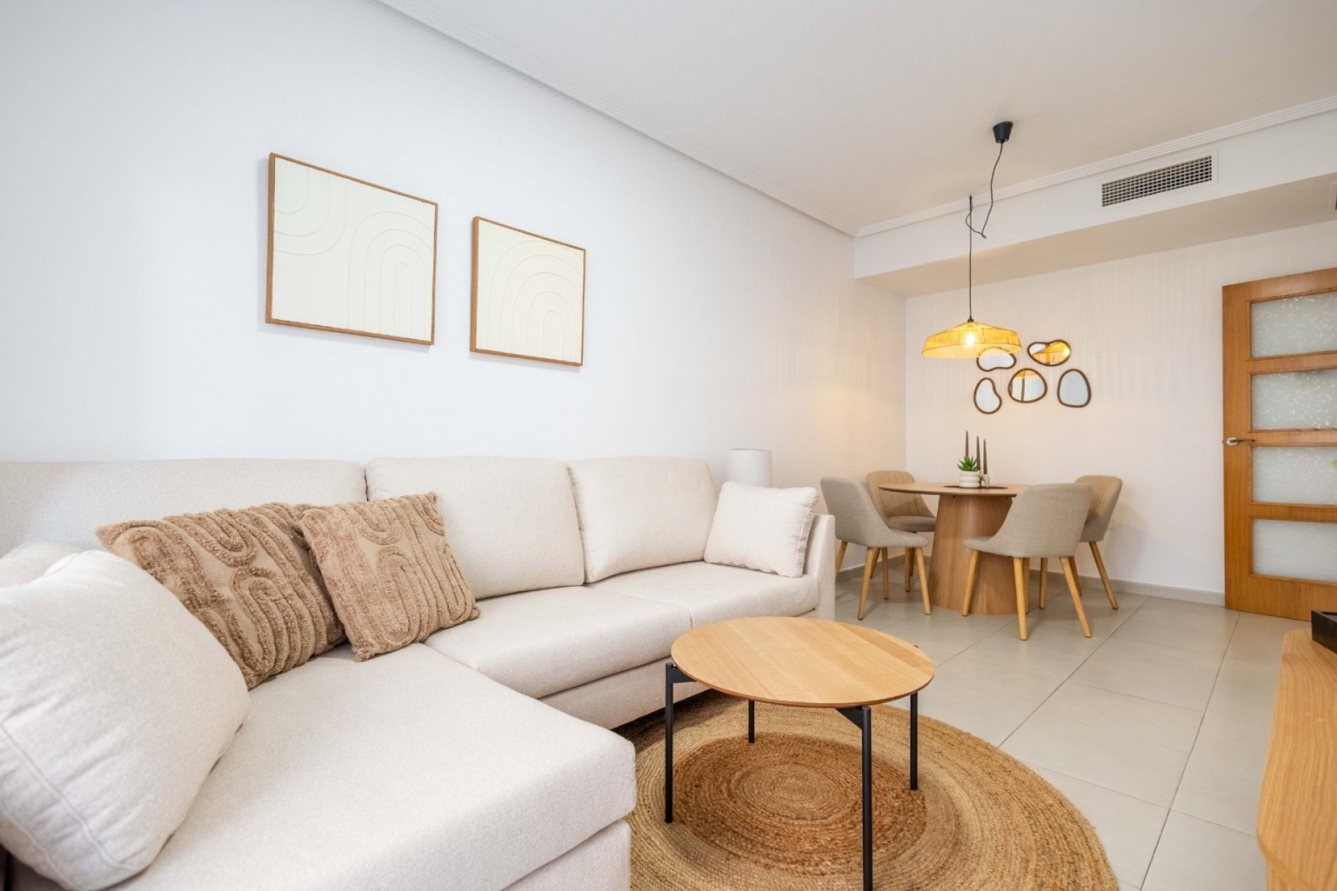 Wiederverkauf - Apartment -
Torrevieja - Playa del Cura