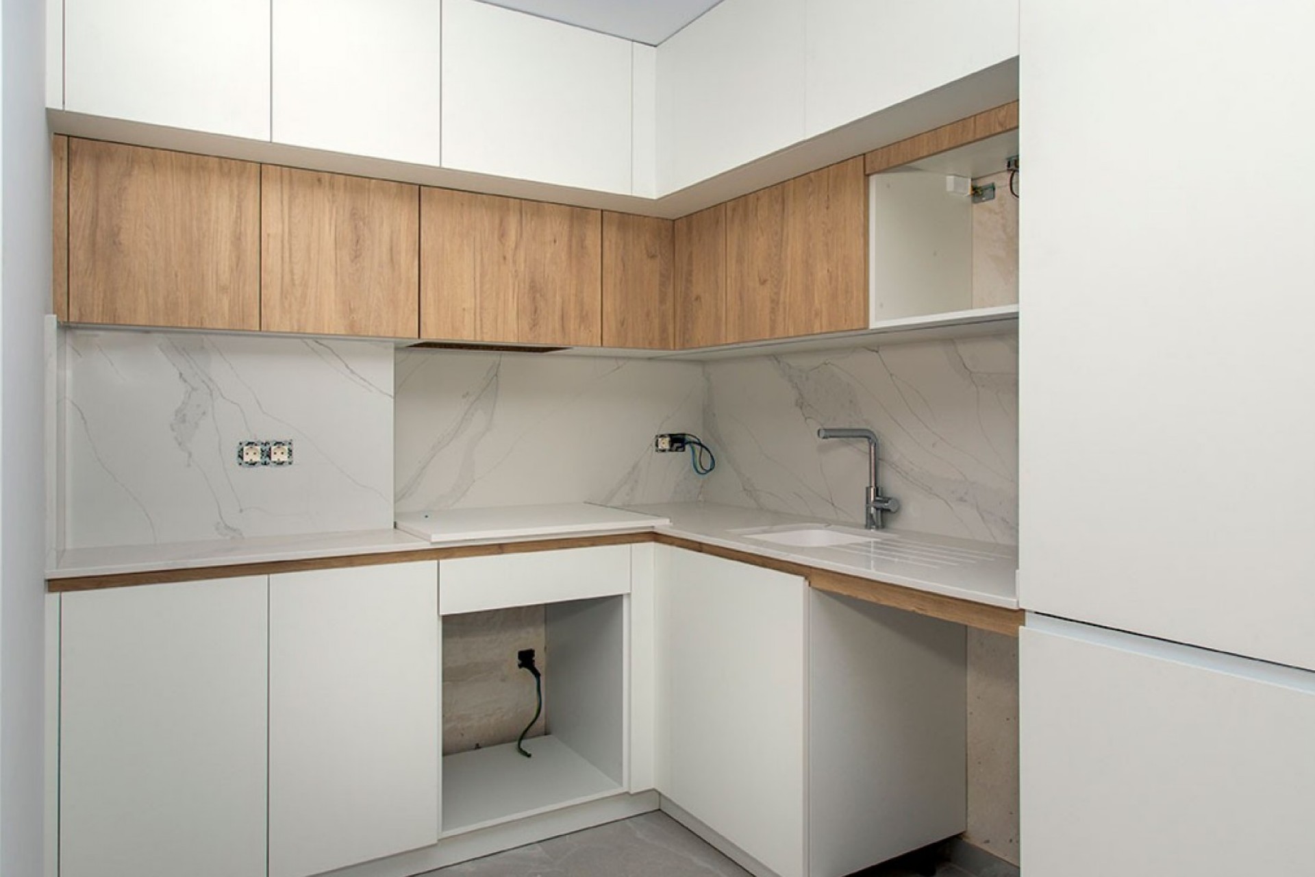 Wiederverkauf - Apartment -
Torrevieja - Playa del Cura