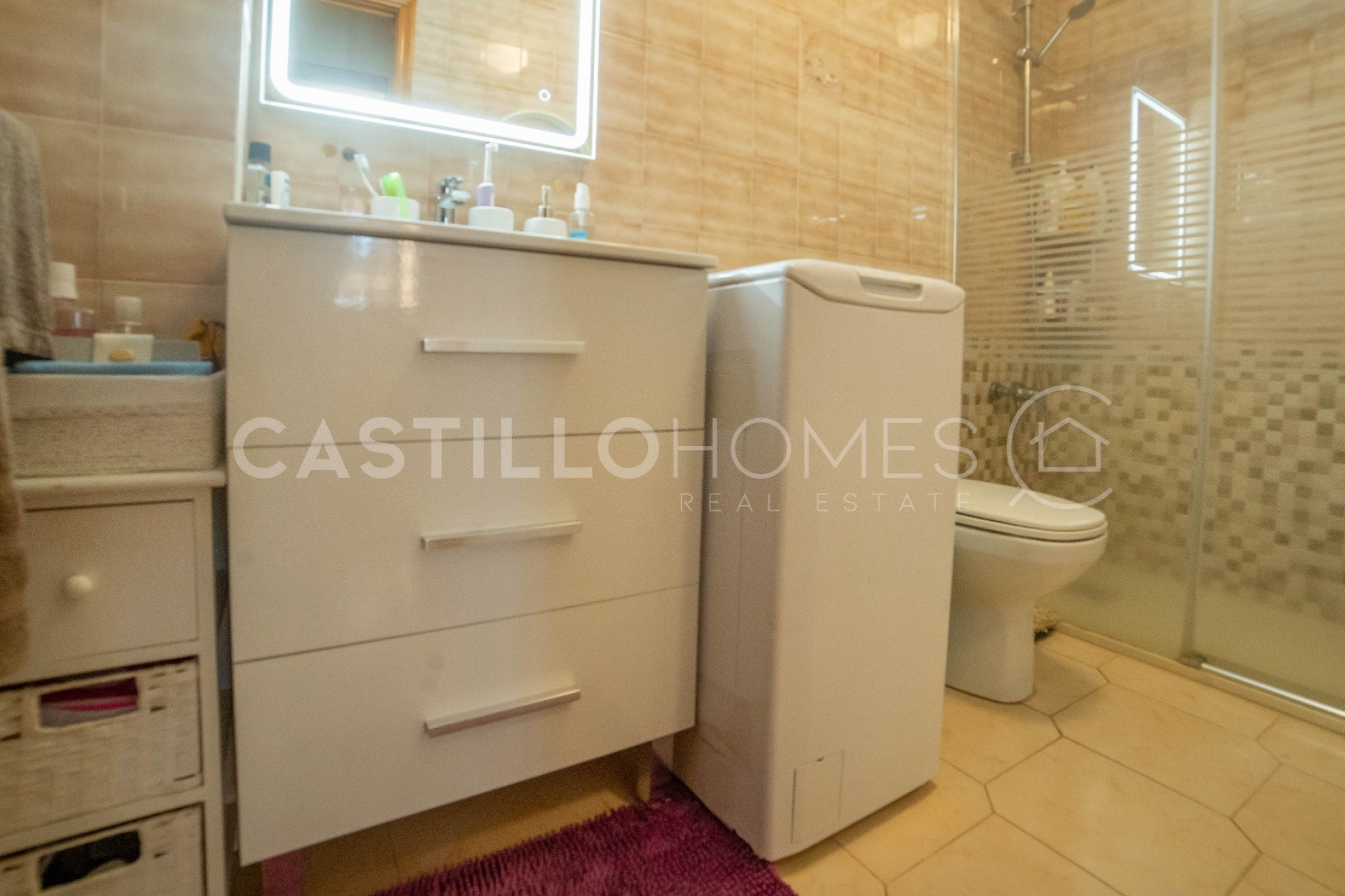 Wiederverkauf - Apartment -
Torrevieja - Punta prima