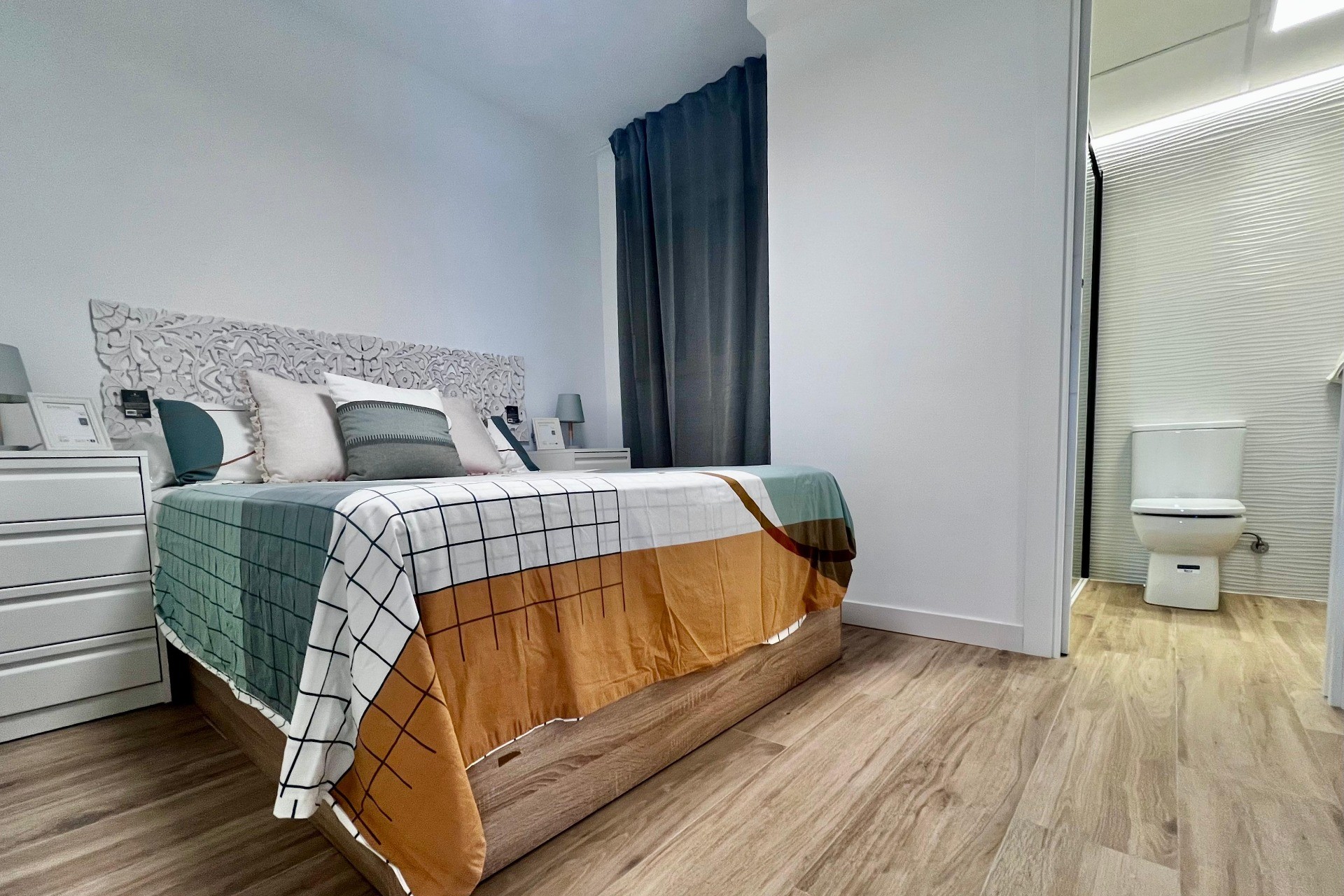 Wiederverkauf - Apartment -
Torrevieja - Punta prima