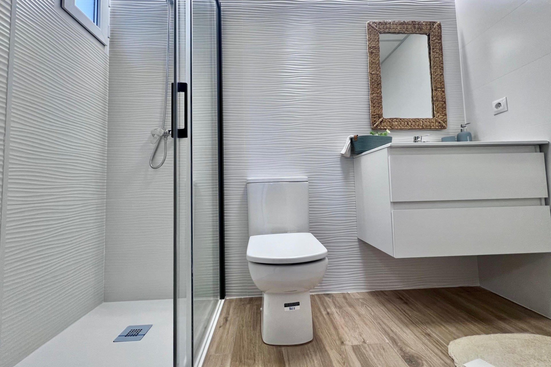 Wiederverkauf - Apartment -
Torrevieja - Punta prima