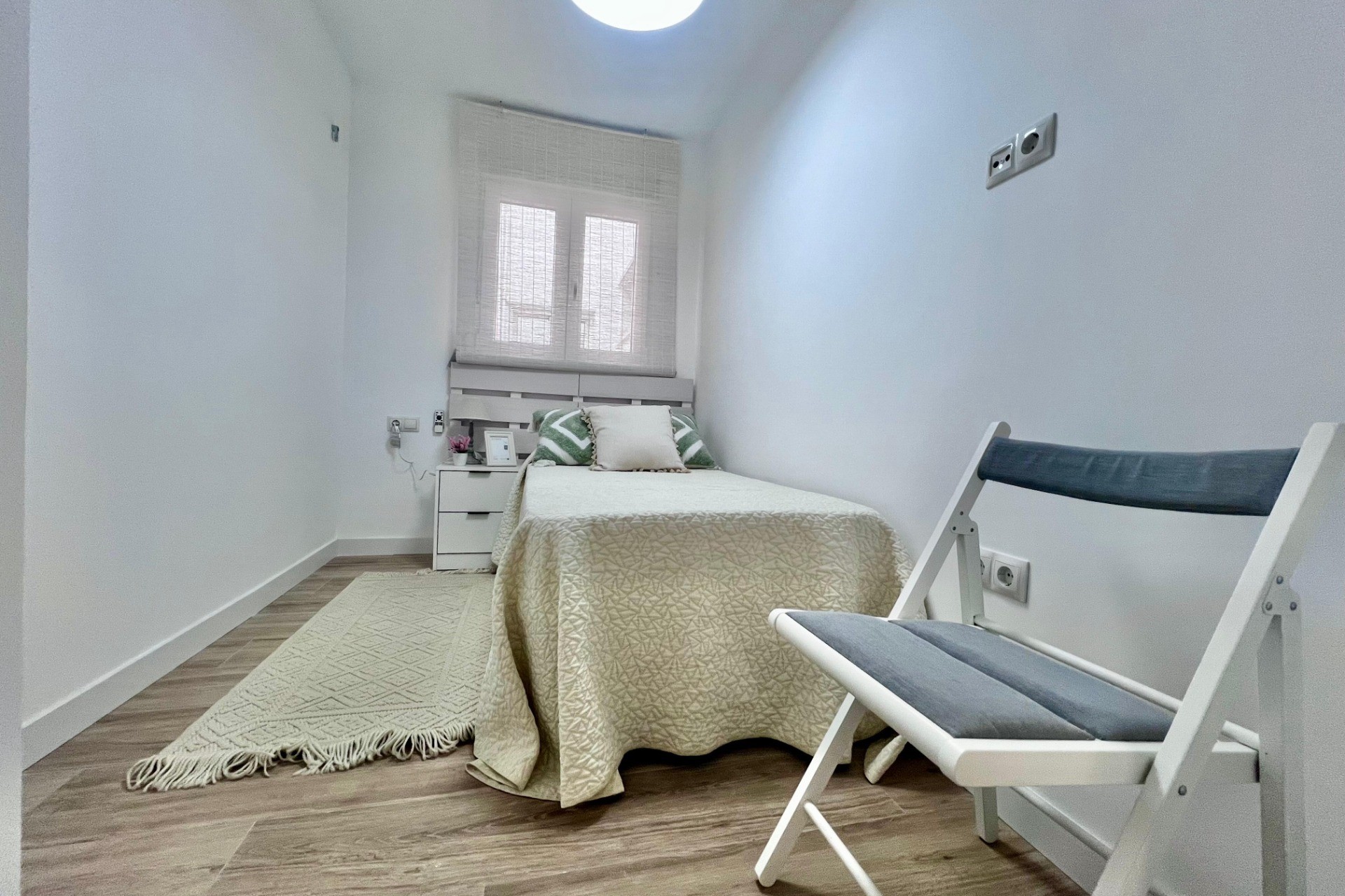 Wiederverkauf - Apartment -
Torrevieja - Punta prima