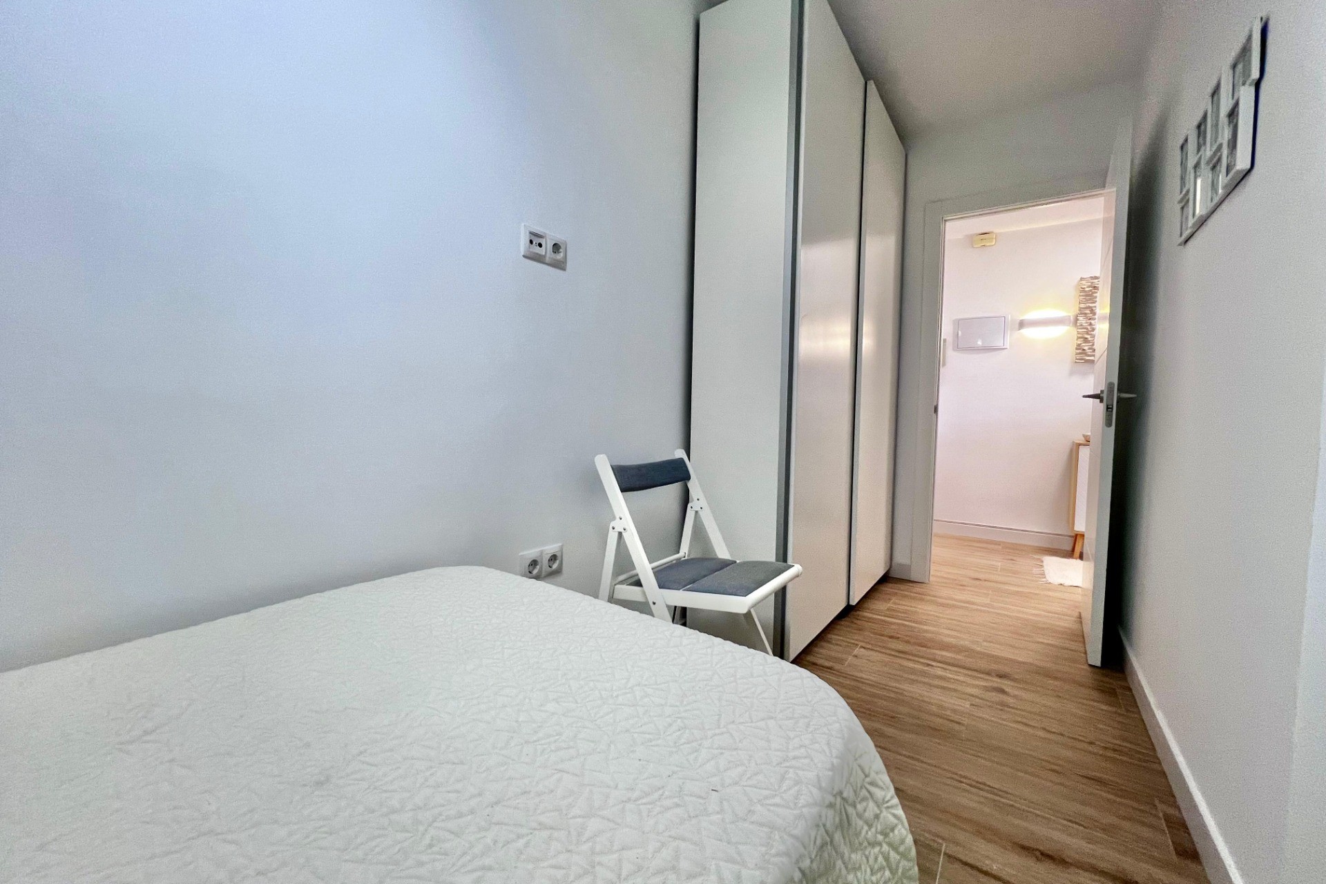 Wiederverkauf - Apartment -
Torrevieja - Punta prima