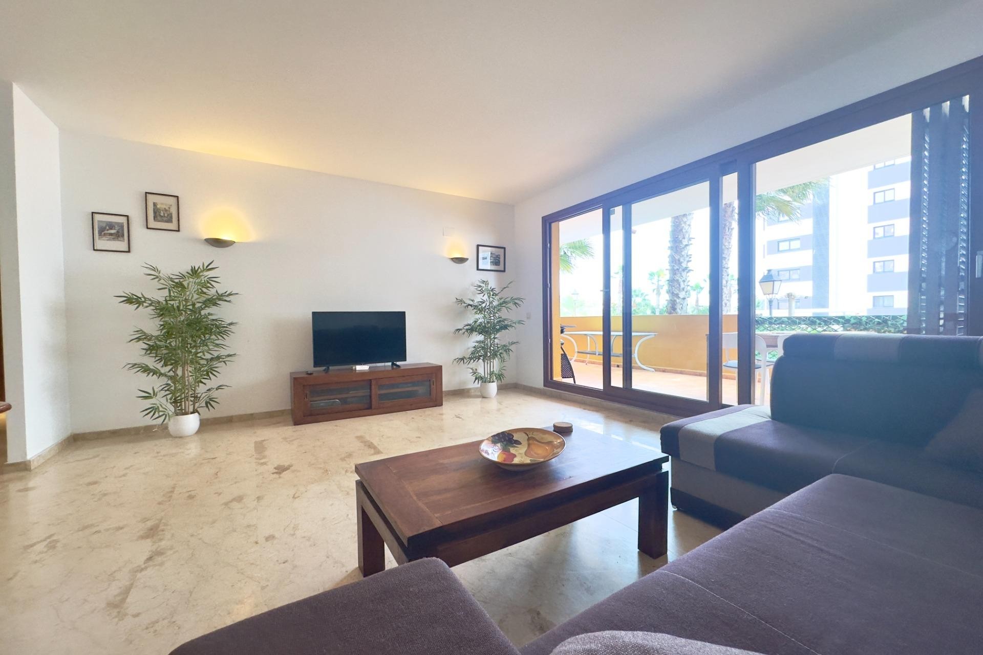 Wiederverkauf - Apartment -
Torrevieja - Punta prima