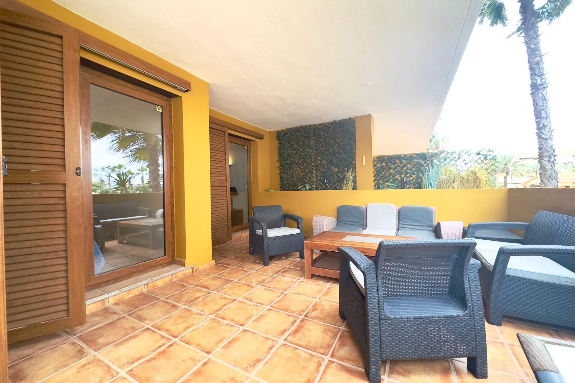 Wiederverkauf - Apartment -
Torrevieja - Punta prima