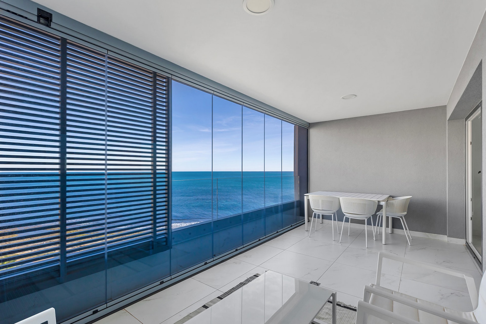 Wiederverkauf - Apartment -
Torrevieja - Punta prima