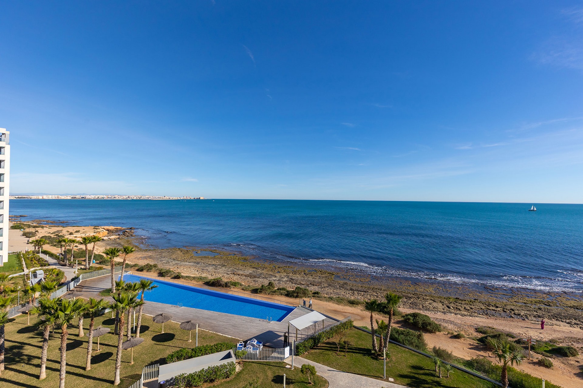 Wiederverkauf - Apartment -
Torrevieja - Punta prima