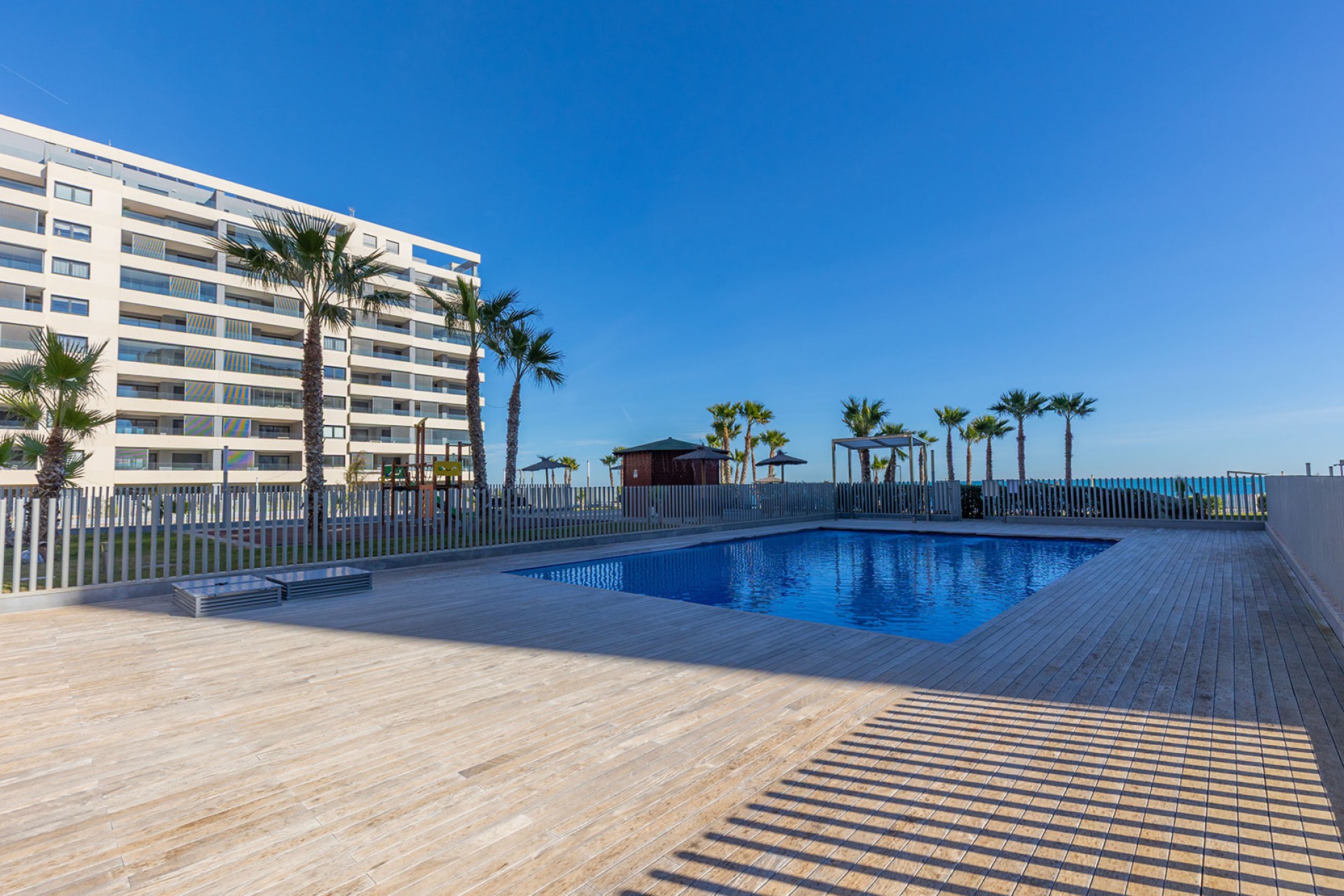 Wiederverkauf - Apartment -
Torrevieja - Punta prima