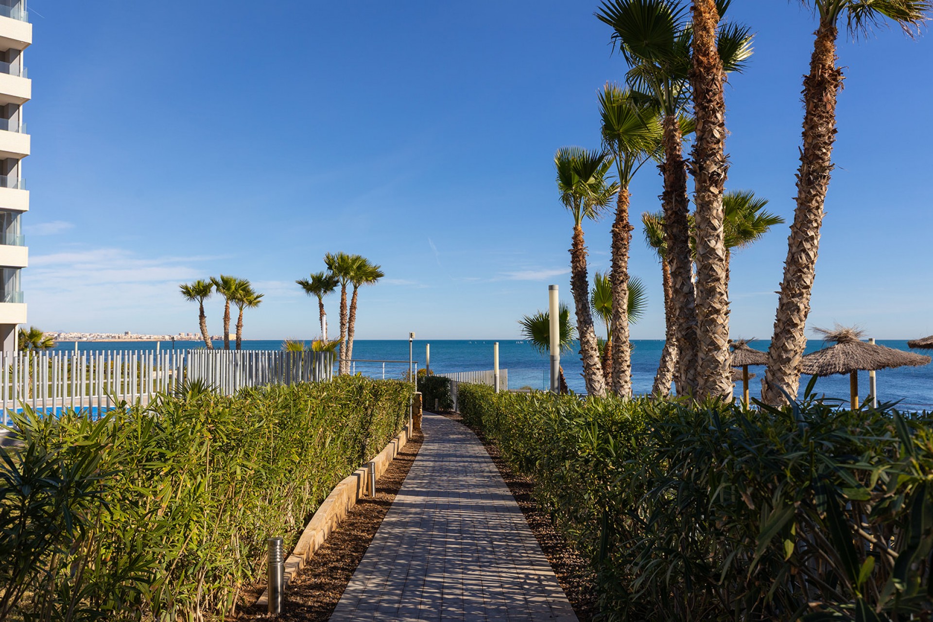 Wiederverkauf - Apartment -
Torrevieja - Punta prima