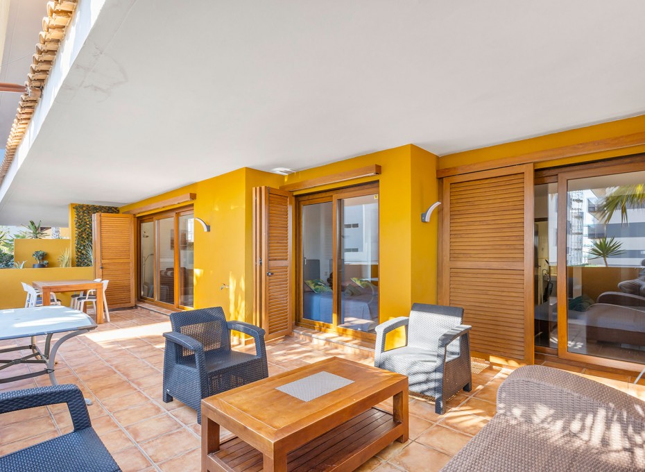 Wiederverkauf - Apartment -
Torrevieja - Punta prima