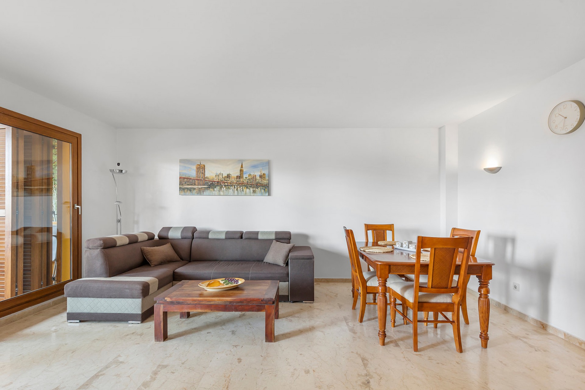 Wiederverkauf - Apartment -
Torrevieja - Punta prima