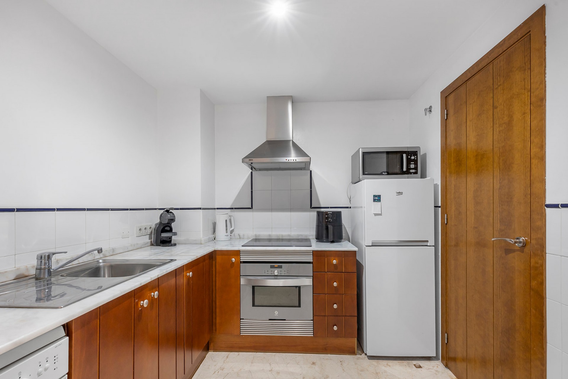 Wiederverkauf - Apartment -
Torrevieja - Punta prima