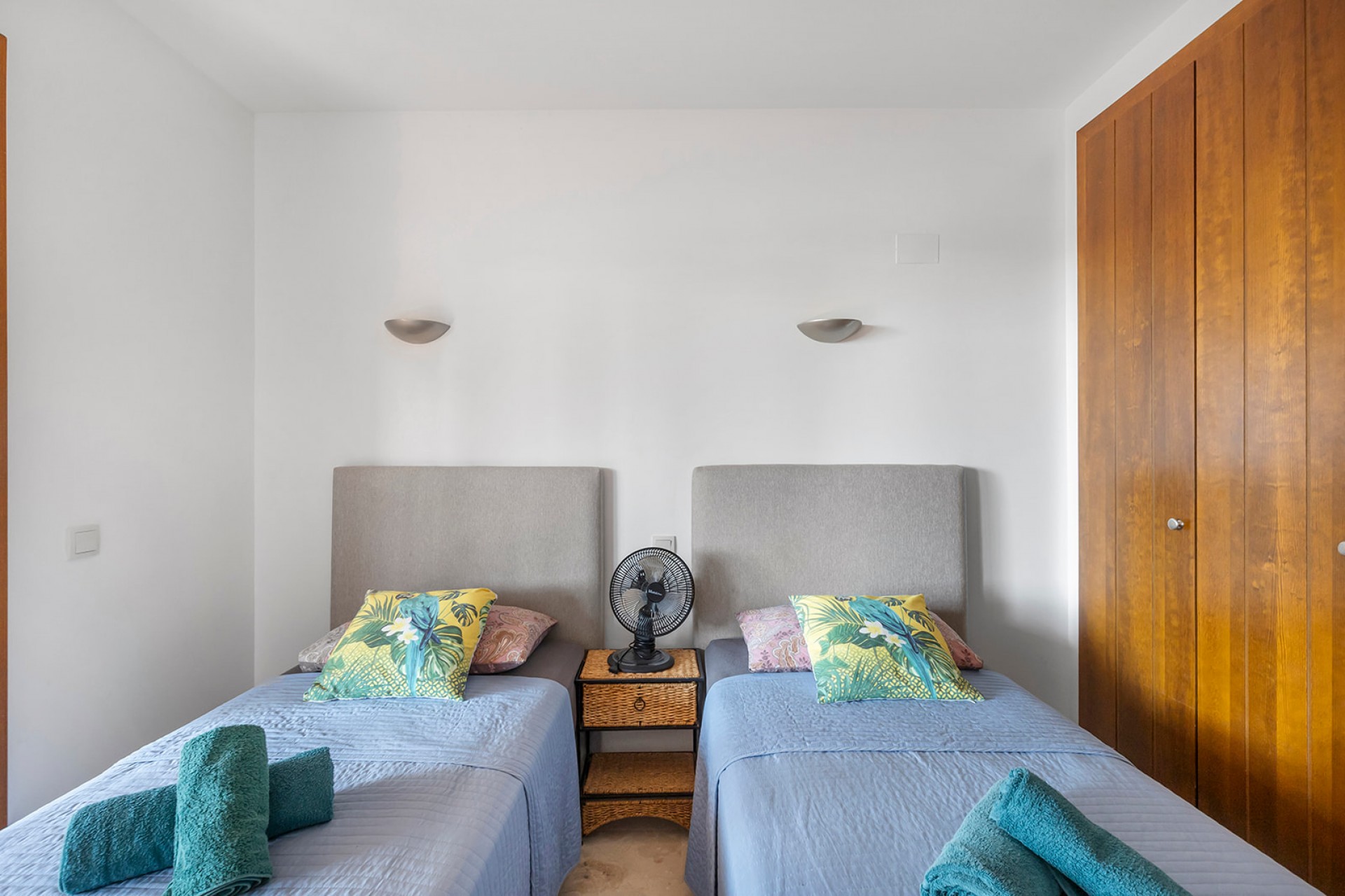 Wiederverkauf - Apartment -
Torrevieja - Punta prima