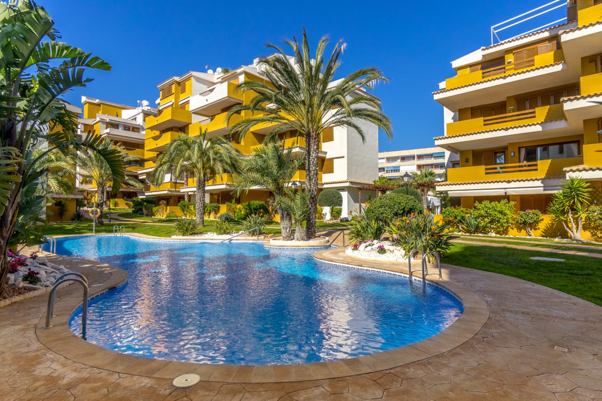 Wiederverkauf - Apartment -
Torrevieja - Punta prima