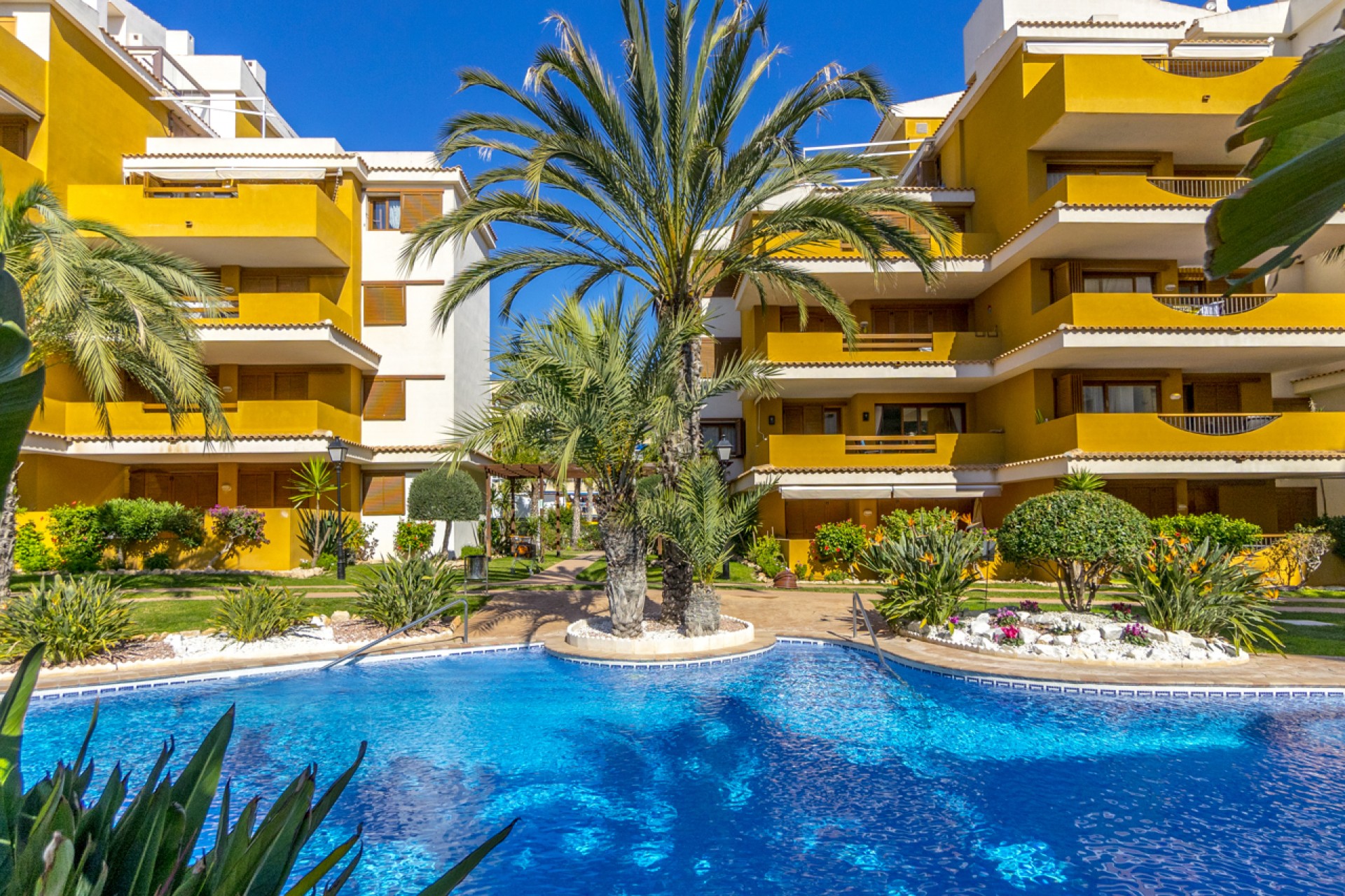 Wiederverkauf - Apartment -
Torrevieja - Punta prima