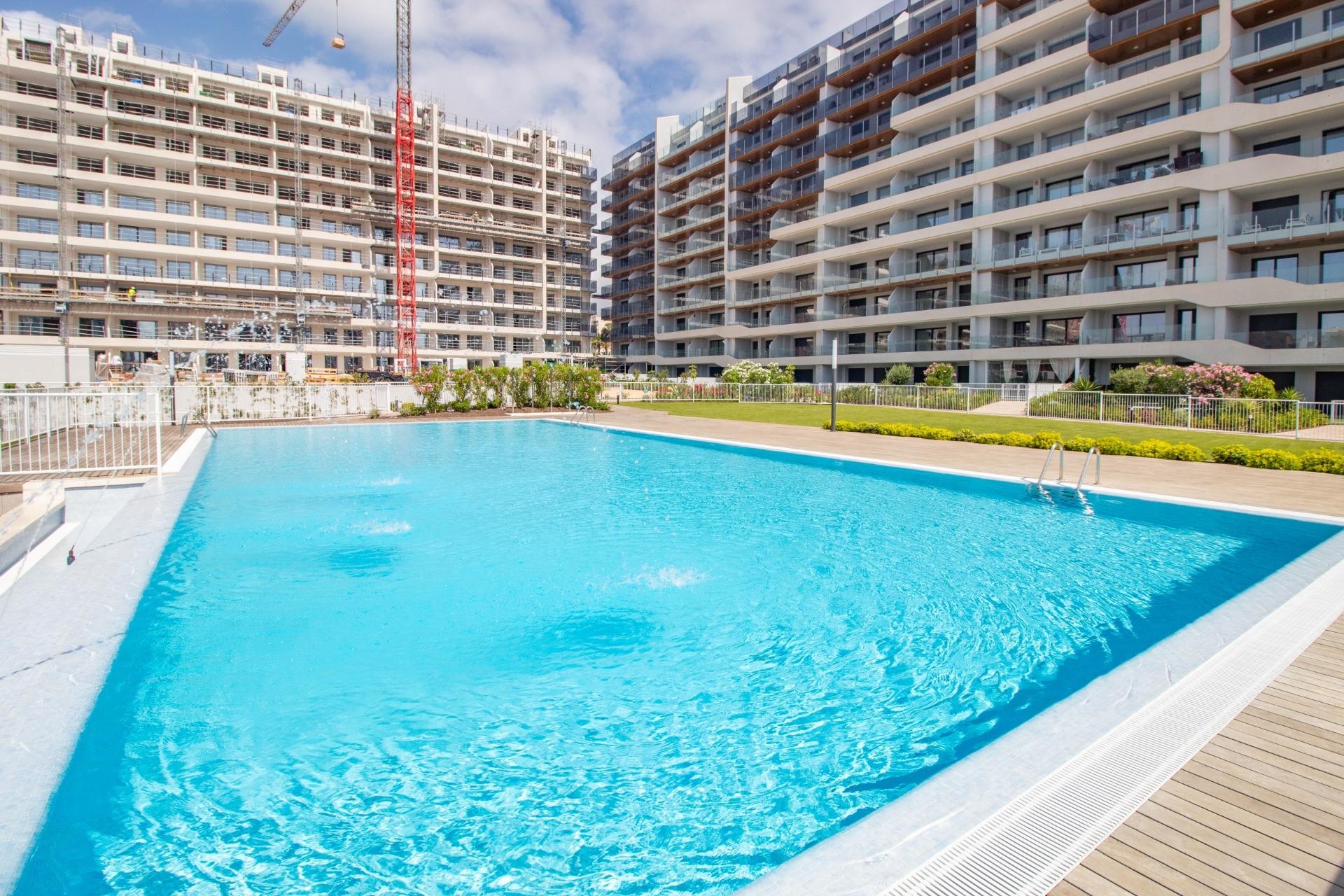 Wiederverkauf - Apartment -
Torrevieja - Punta prima