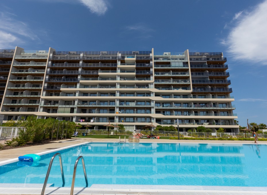 Wiederverkauf - Apartment -
Torrevieja - Punta prima