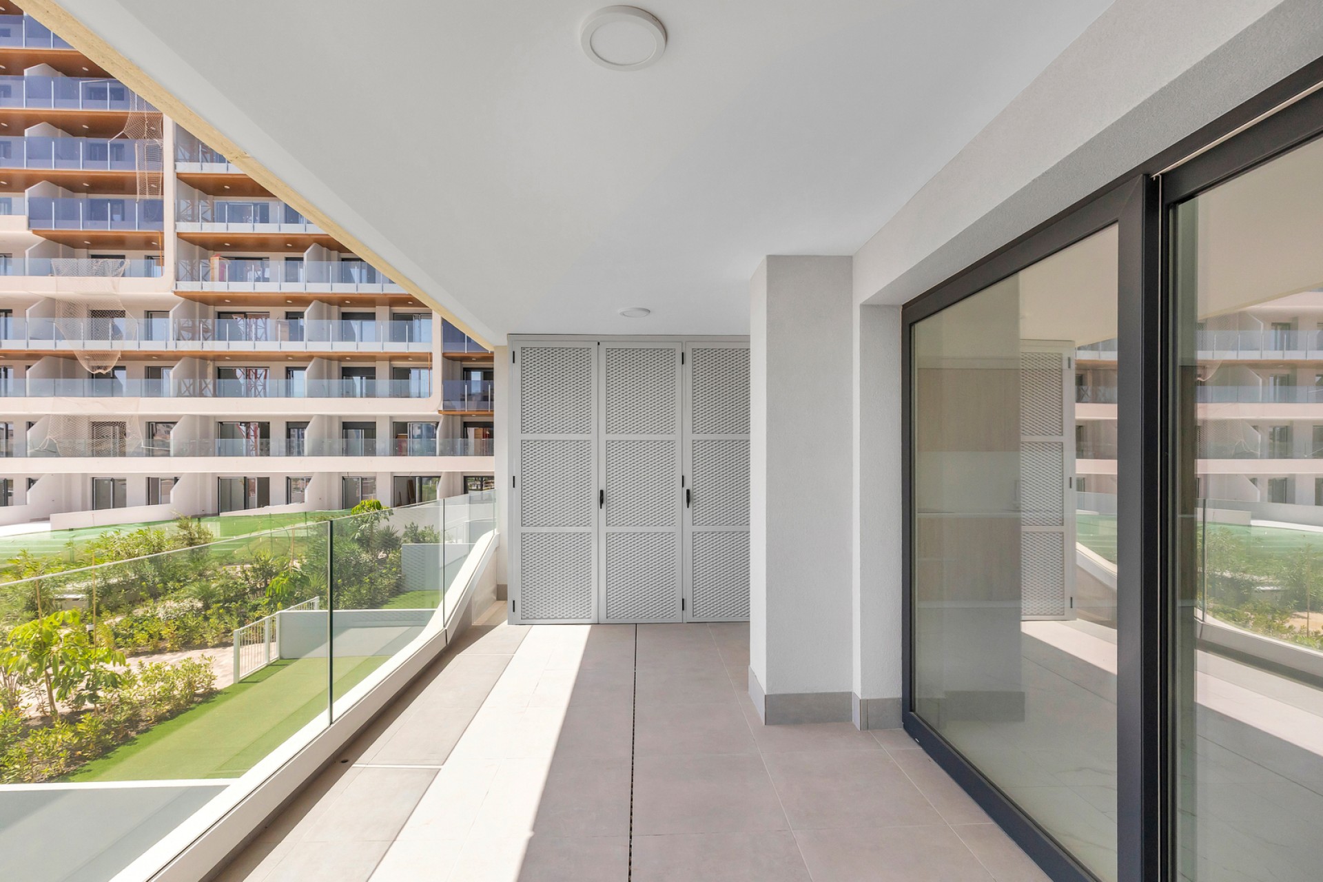 Wiederverkauf - Apartment -
Torrevieja - Punta prima