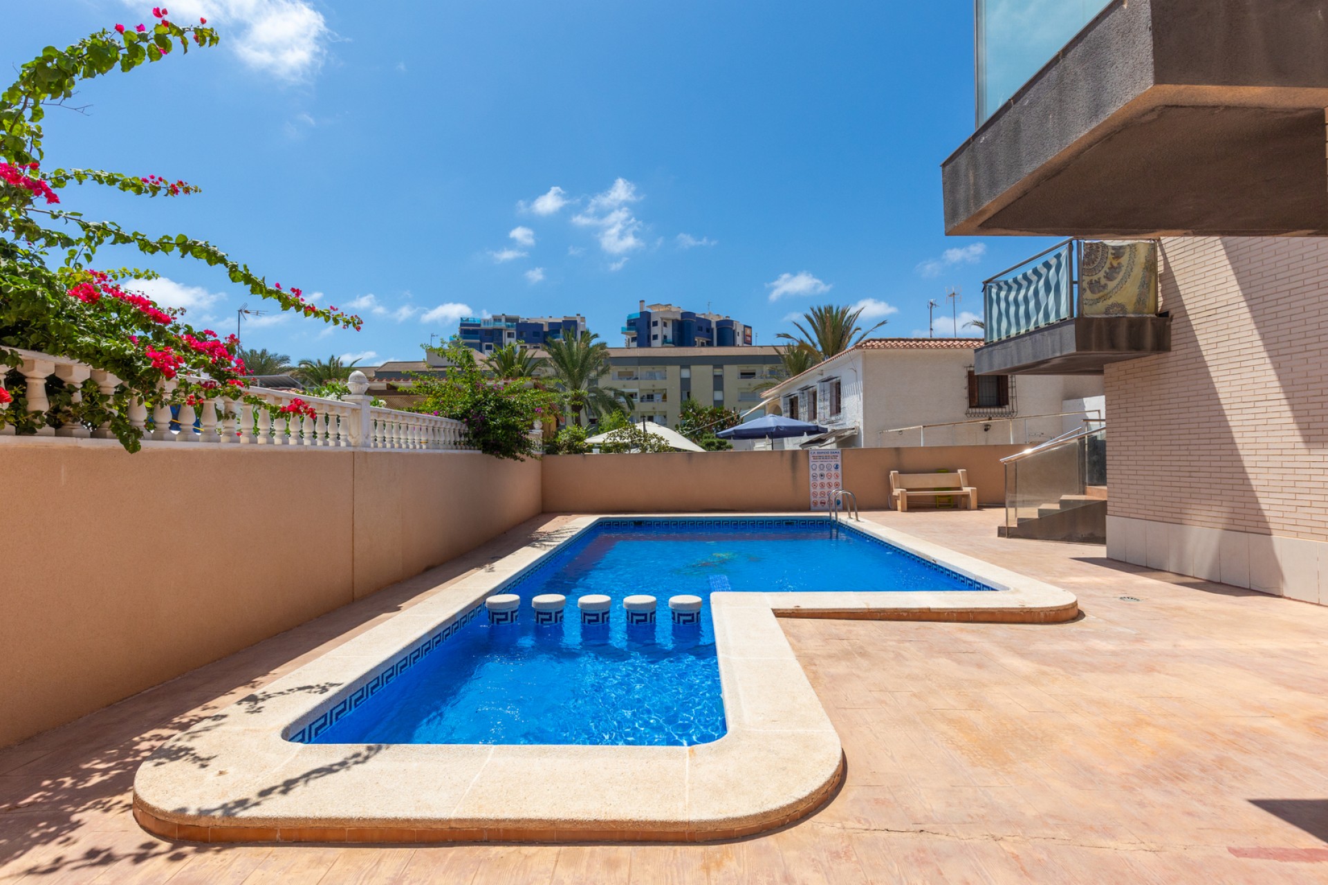 Wiederverkauf - Apartment -
Torrevieja - Rocio del mar