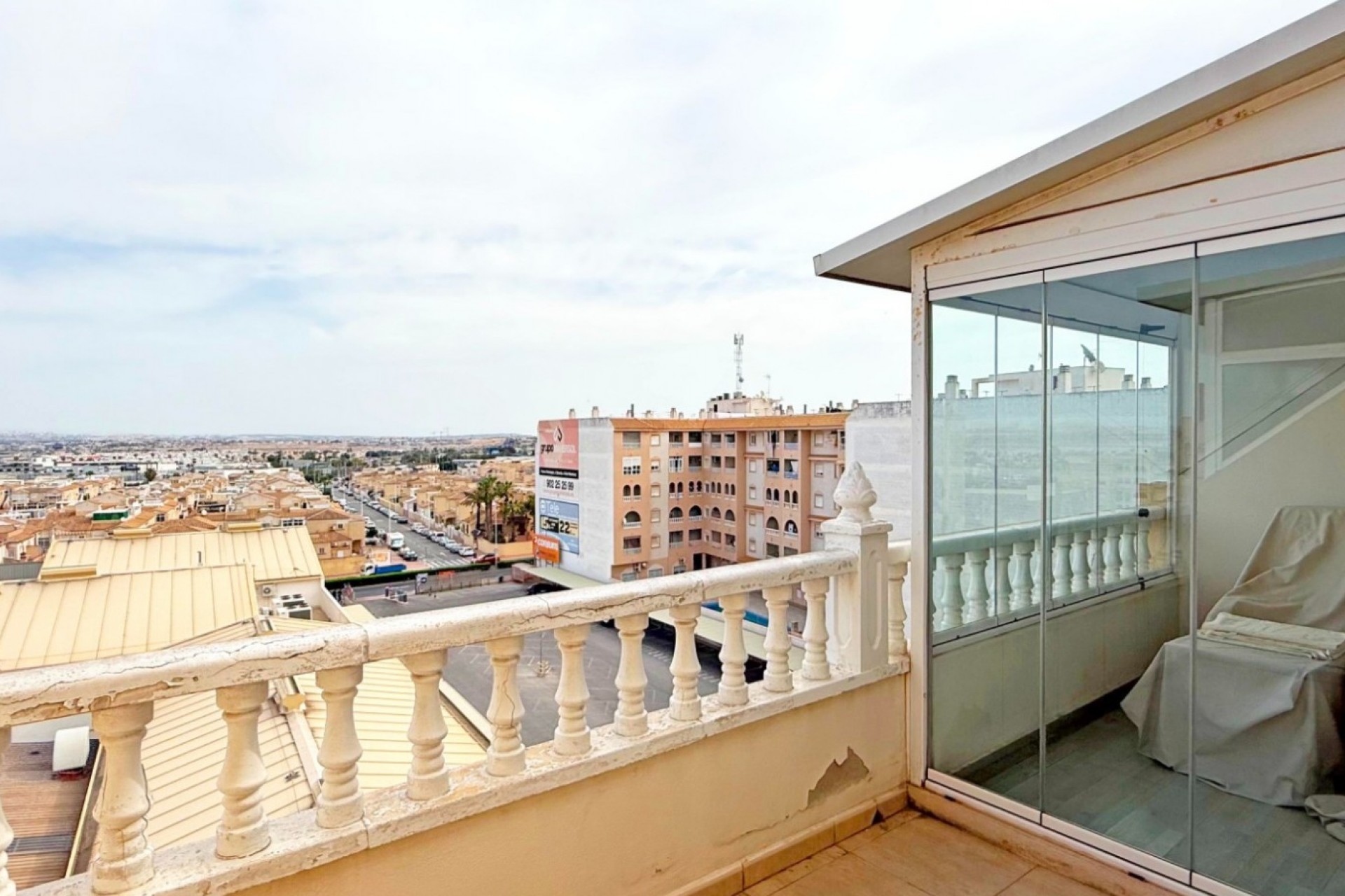 Wiederverkauf - Apartment -
Torrevieja