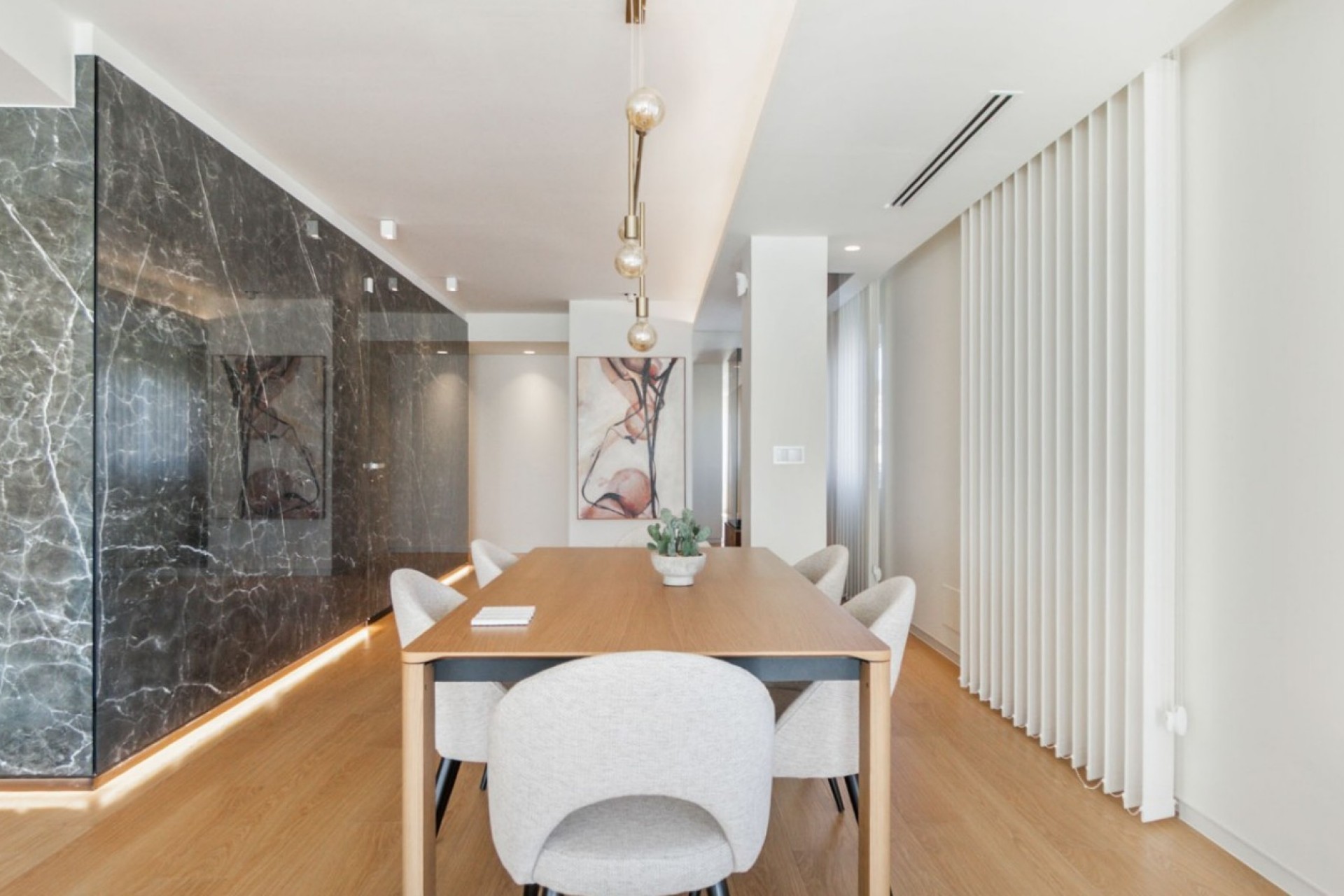 Wiederverkauf - Apartment -
Torrevieja