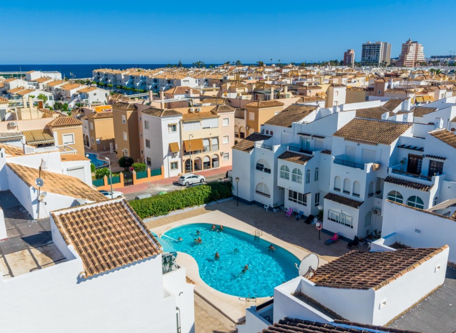 Wiederverkauf - Apartment -
Torrevieja