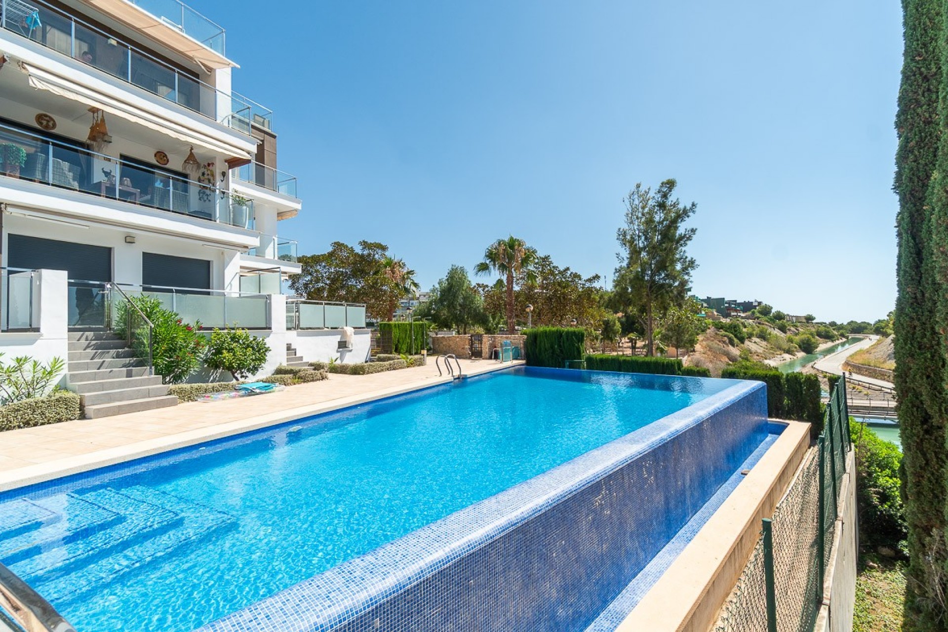 Wiederverkauf - Apartment -
Villamartin - La fuente