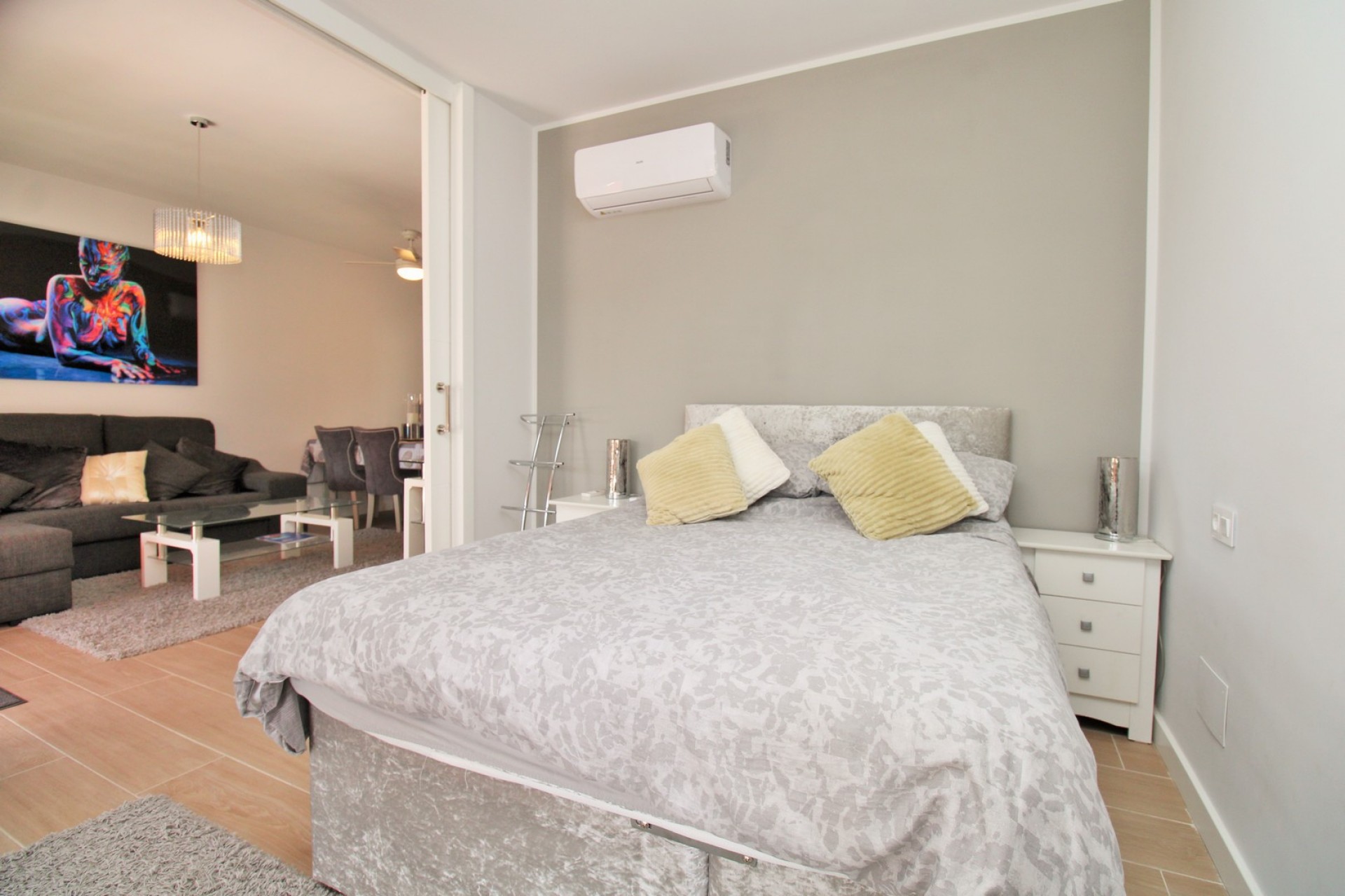 Wiederverkauf - Apartment -
Villamartin