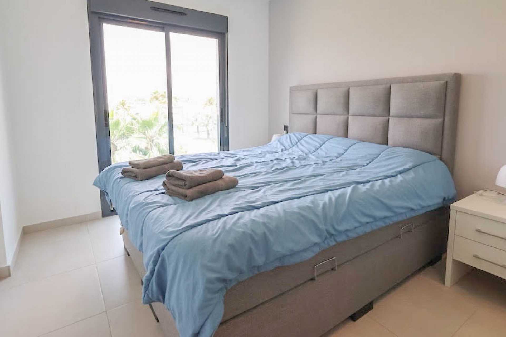Wiederverkauf - Bungalow -
Guardamar del Segura - EL RASO