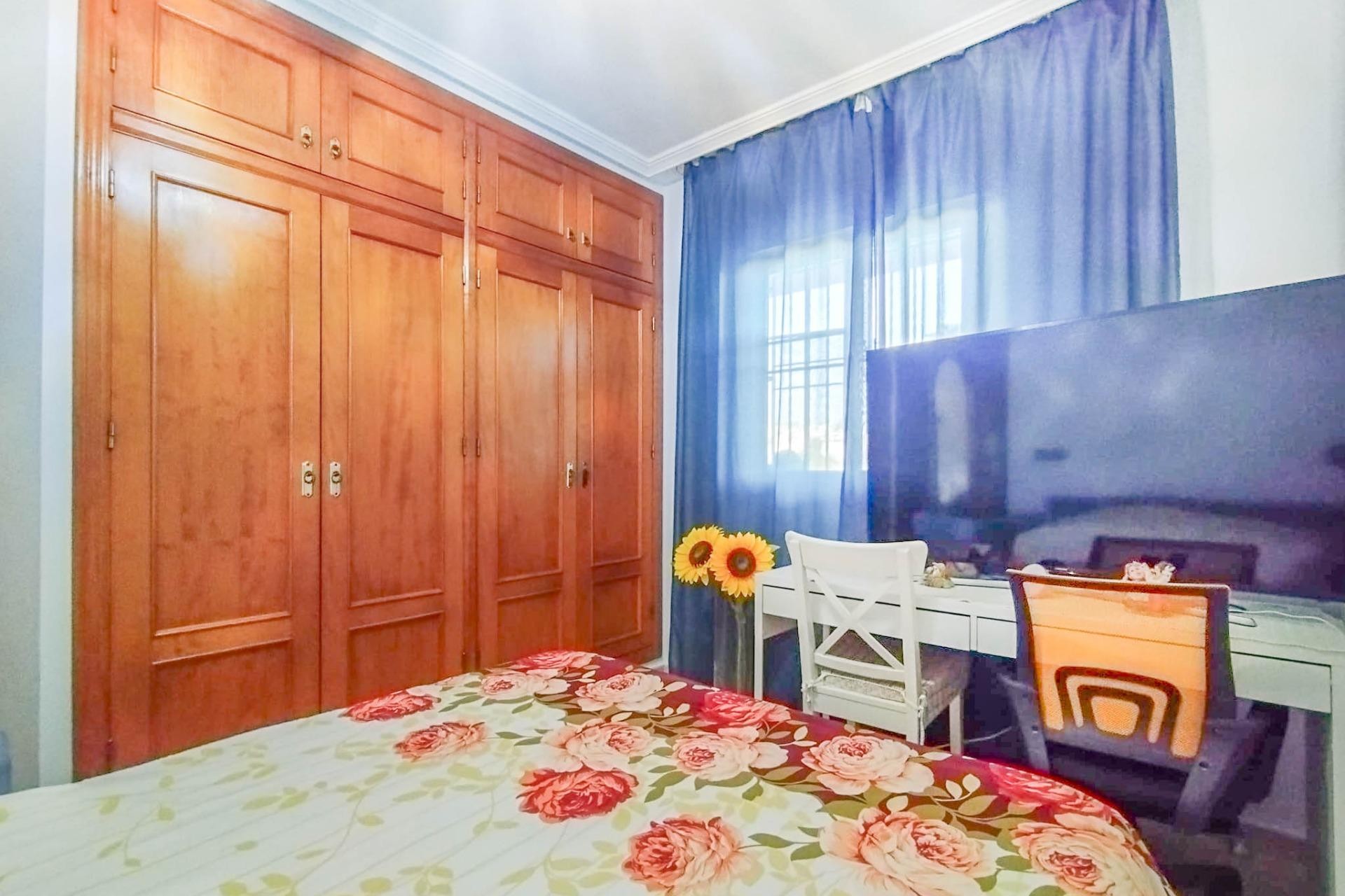 Wiederverkauf - Bungalow -
Orihuela Costa - Lomas de Cabo Roig-Los Dolses