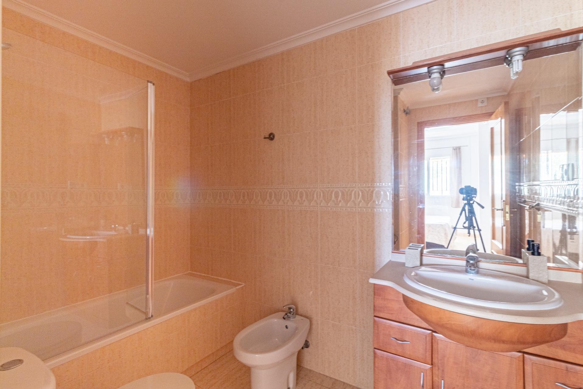 Wiederverkauf - Bungalow -
Orihuela Costa - Punta Prima