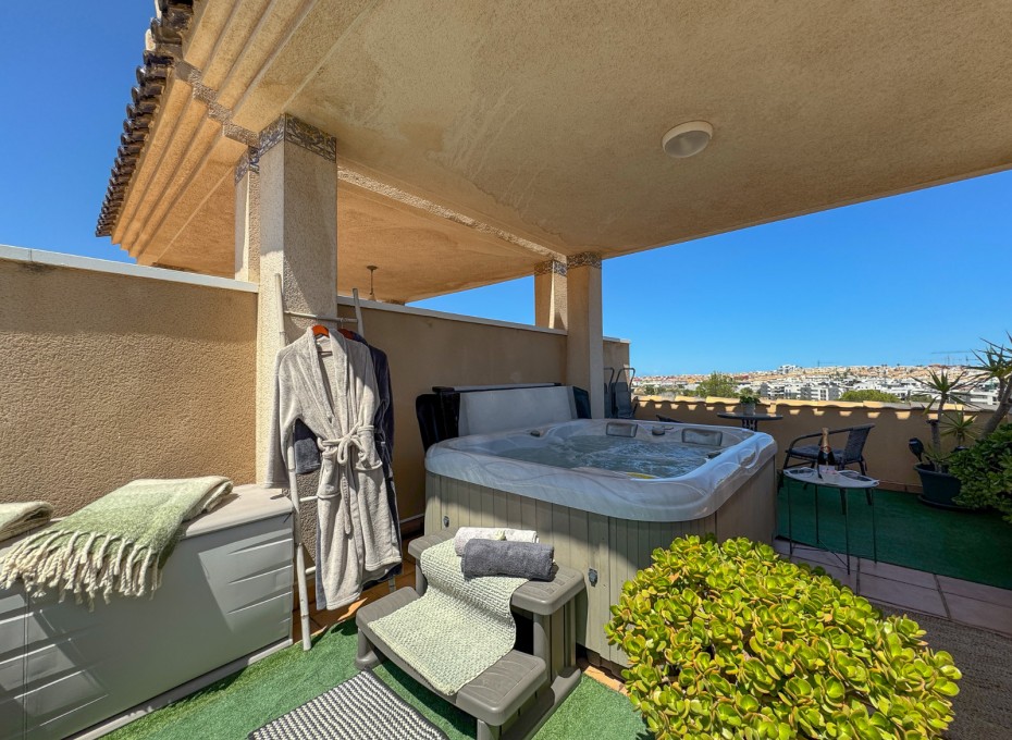 Wiederverkauf - Bungalow -
Orihuela Costa - Villamartín