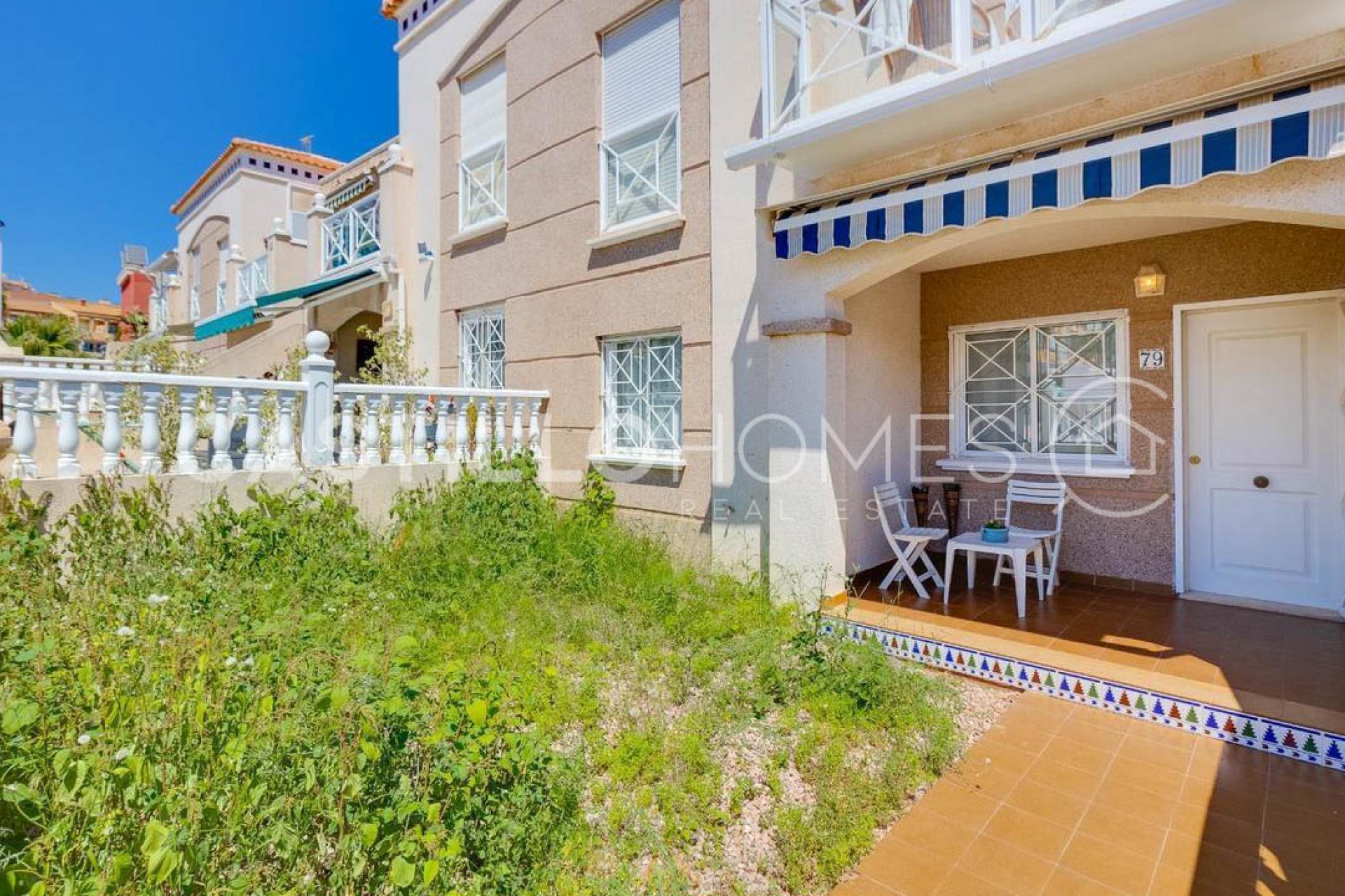 Wiederverkauf - Bungalow -
Torrevieja - Altos de la Bahía