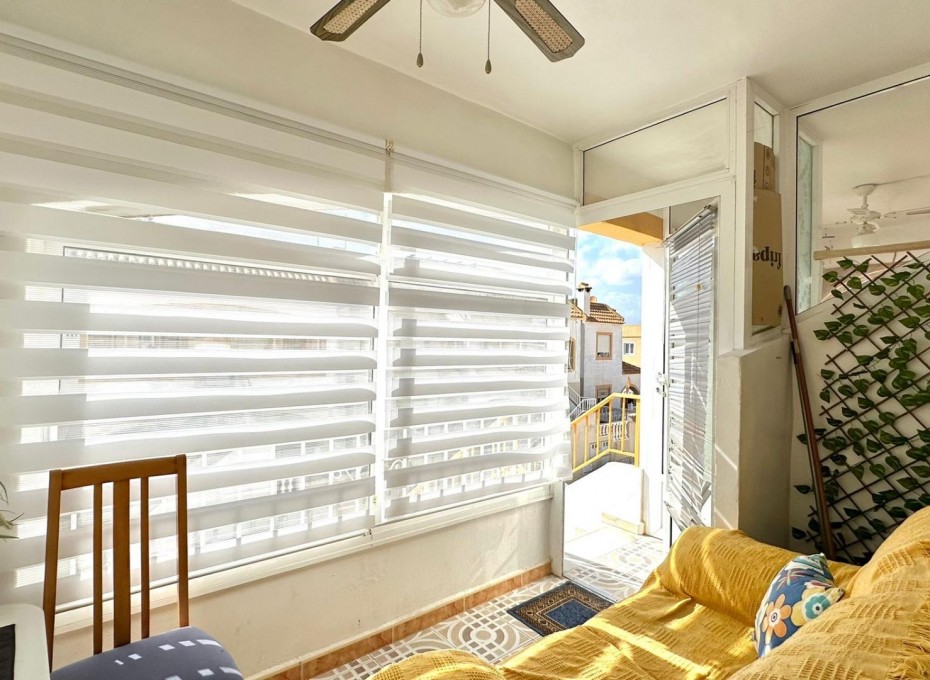 Wiederverkauf - Bungalow -
Torrevieja - La Siesta - El Salado -  Torreta