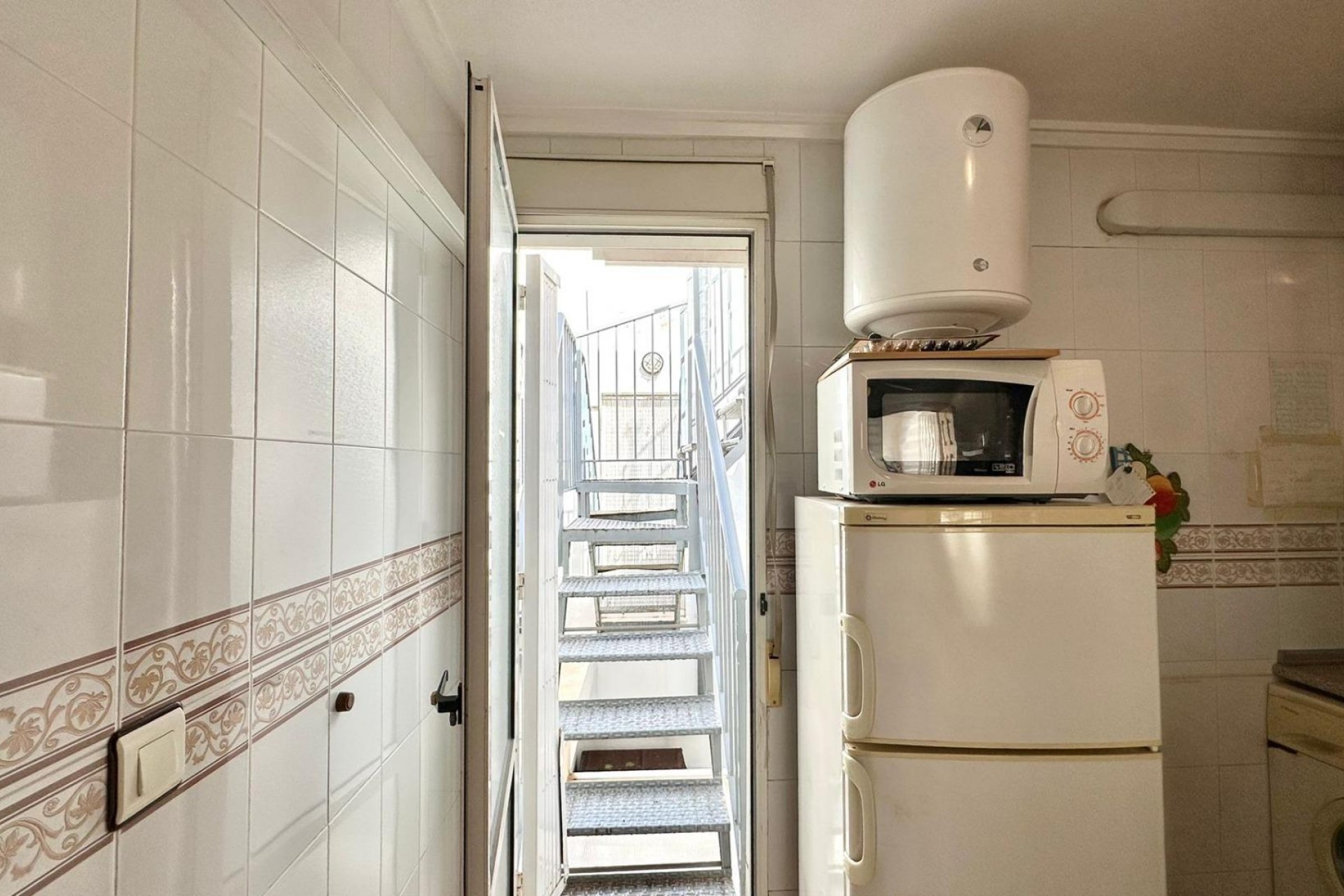 Wiederverkauf - Bungalow -
Torrevieja - La Siesta - El Salado -  Torreta