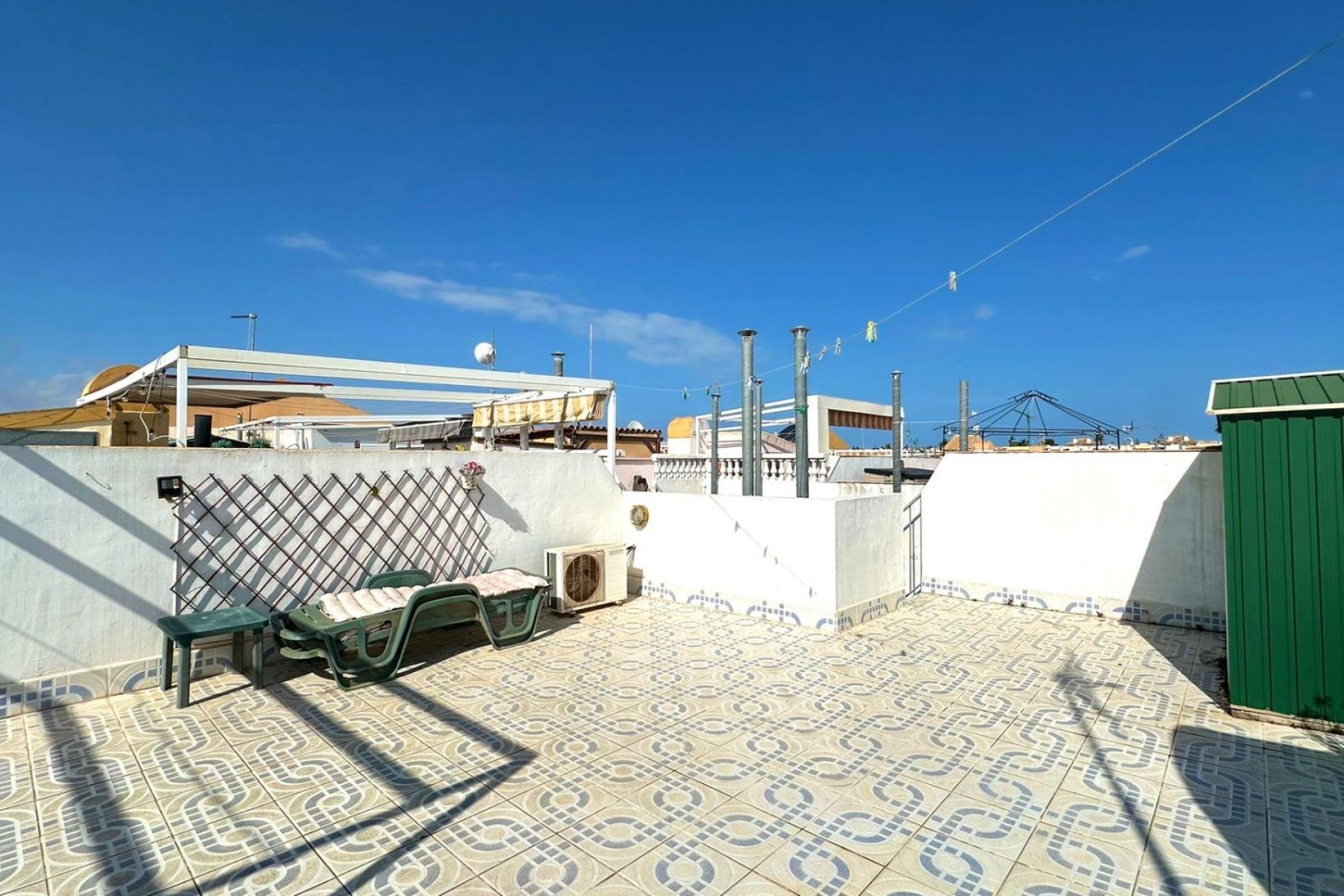 Wiederverkauf - Bungalow -
Torrevieja - La Siesta - El Salado -  Torreta