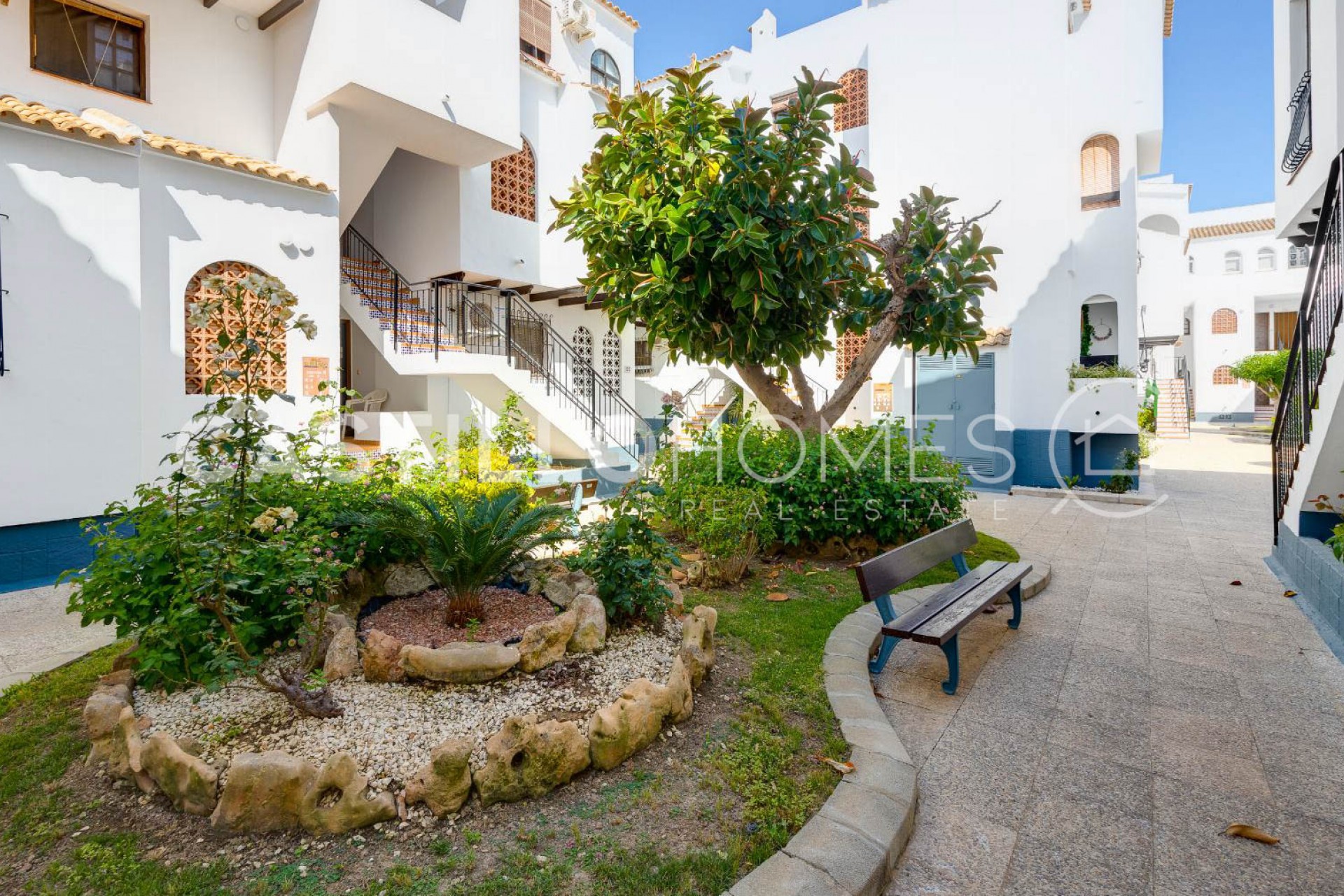 Wiederverkauf - Bungalow -
Torrevieja - Playa Los Naufragos