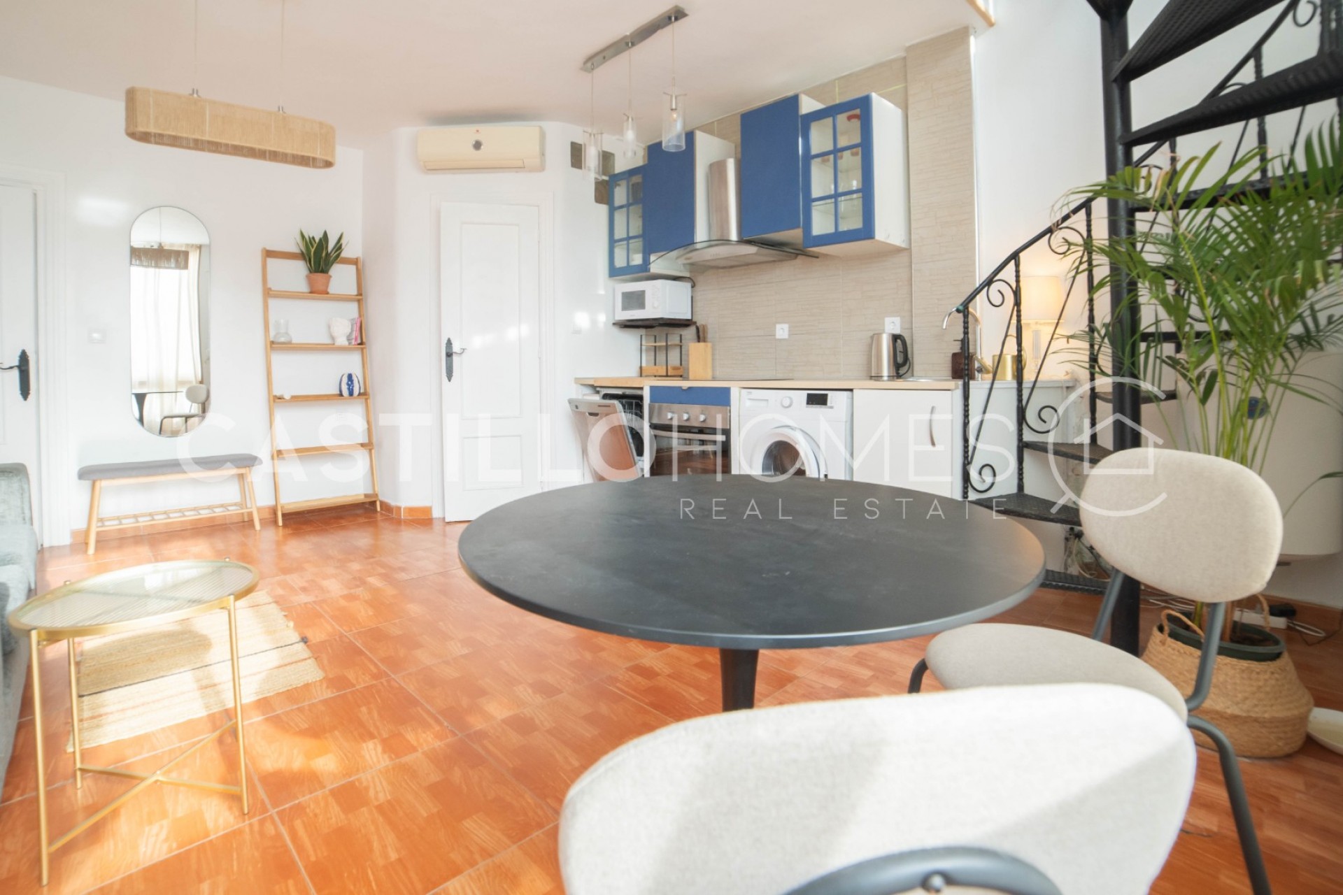 Wiederverkauf - Bungalow -
Torrevieja - Punta prima