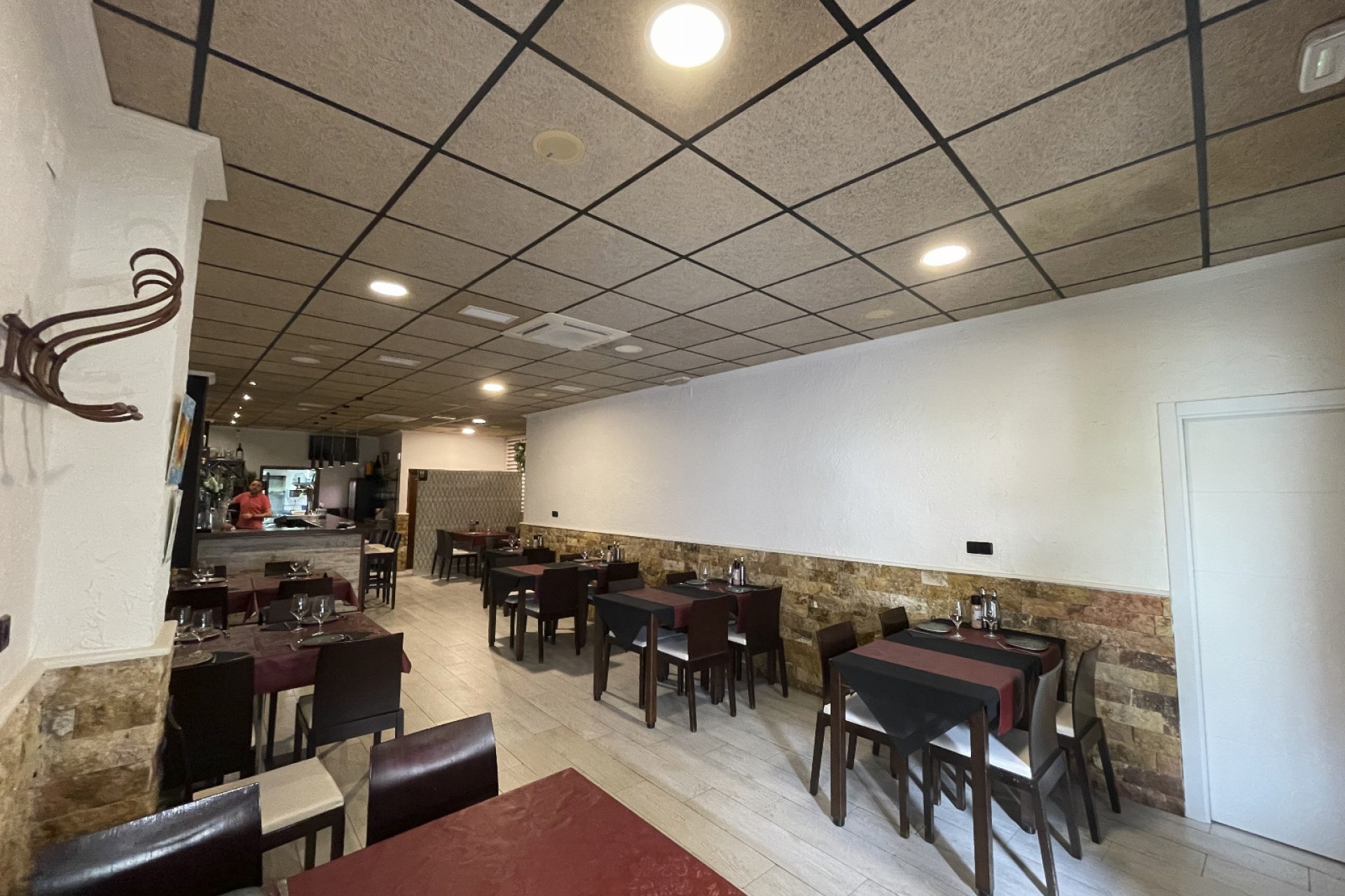 Wiederverkauf - Cafe, restaurant -
Benijofar - Centro