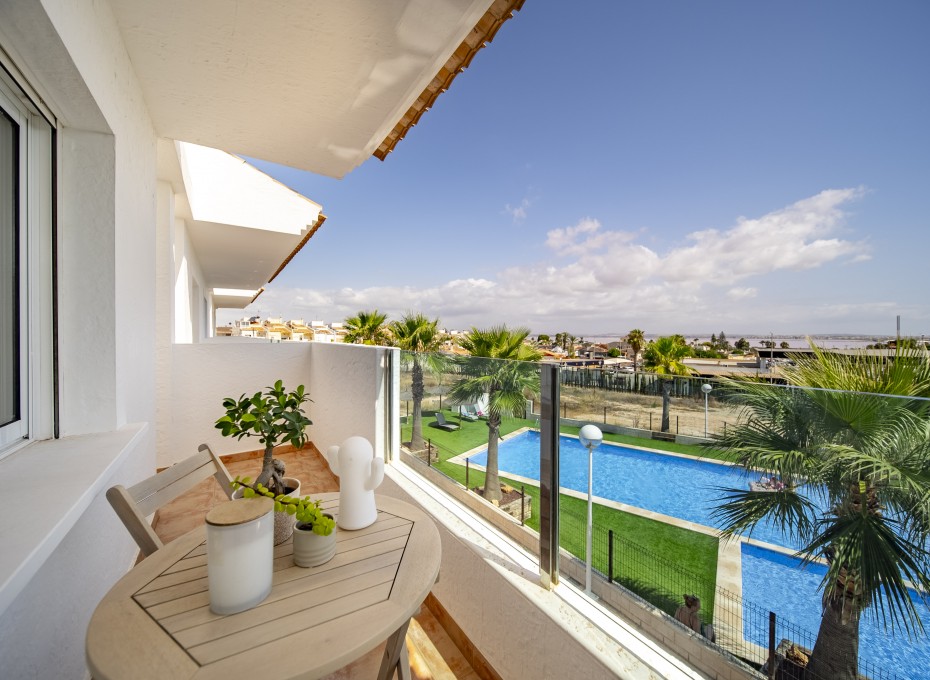 Wiederverkauf - Casa de Pueblo -
Torrevieja - Los altos