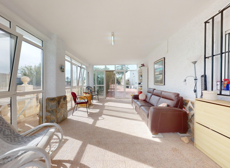 Wiederverkauf - Chalet / Villa -
Albatera