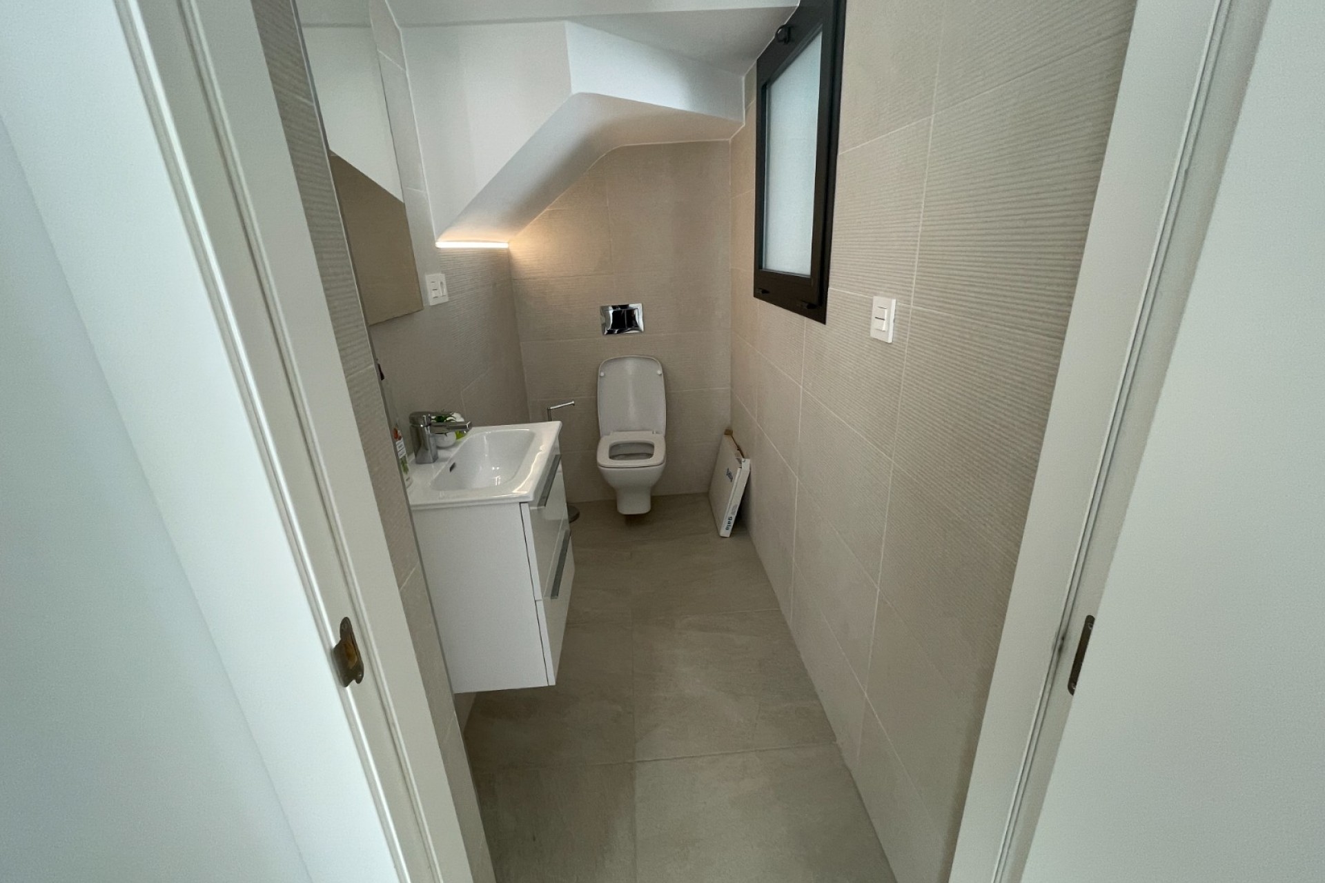 Wiederverkauf - Detached House / Villa -
Benijofar