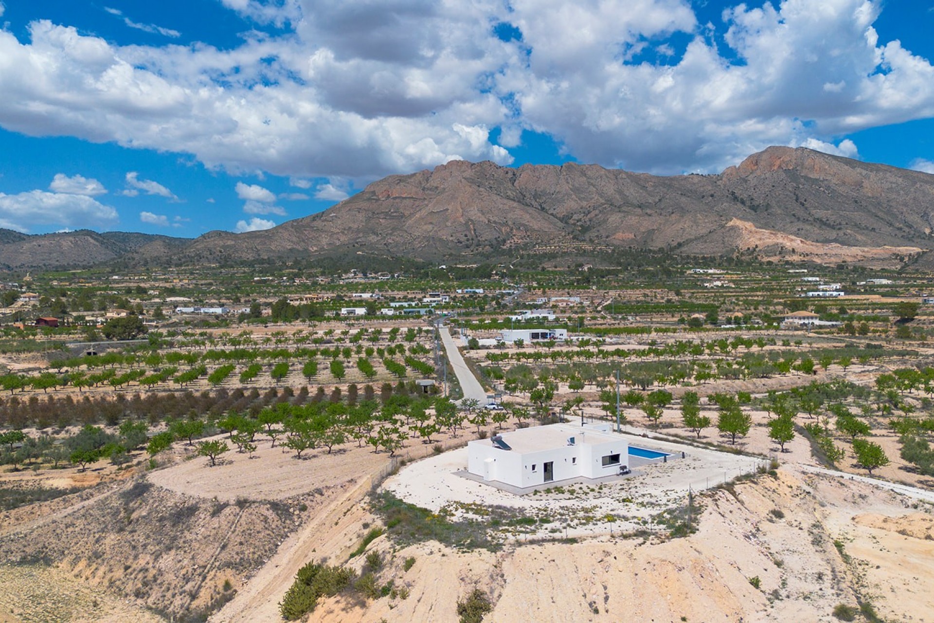 Wiederverkauf - Detached Villa -
Macisvenda