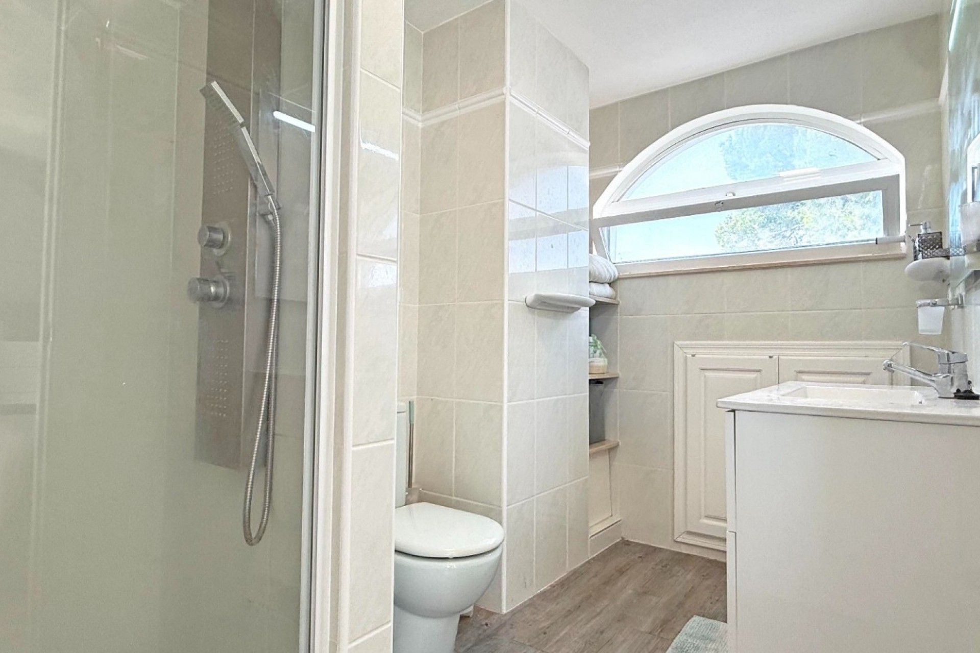 Wiederverkauf - Detached Villa -
Orihuela Costa - Villamartín