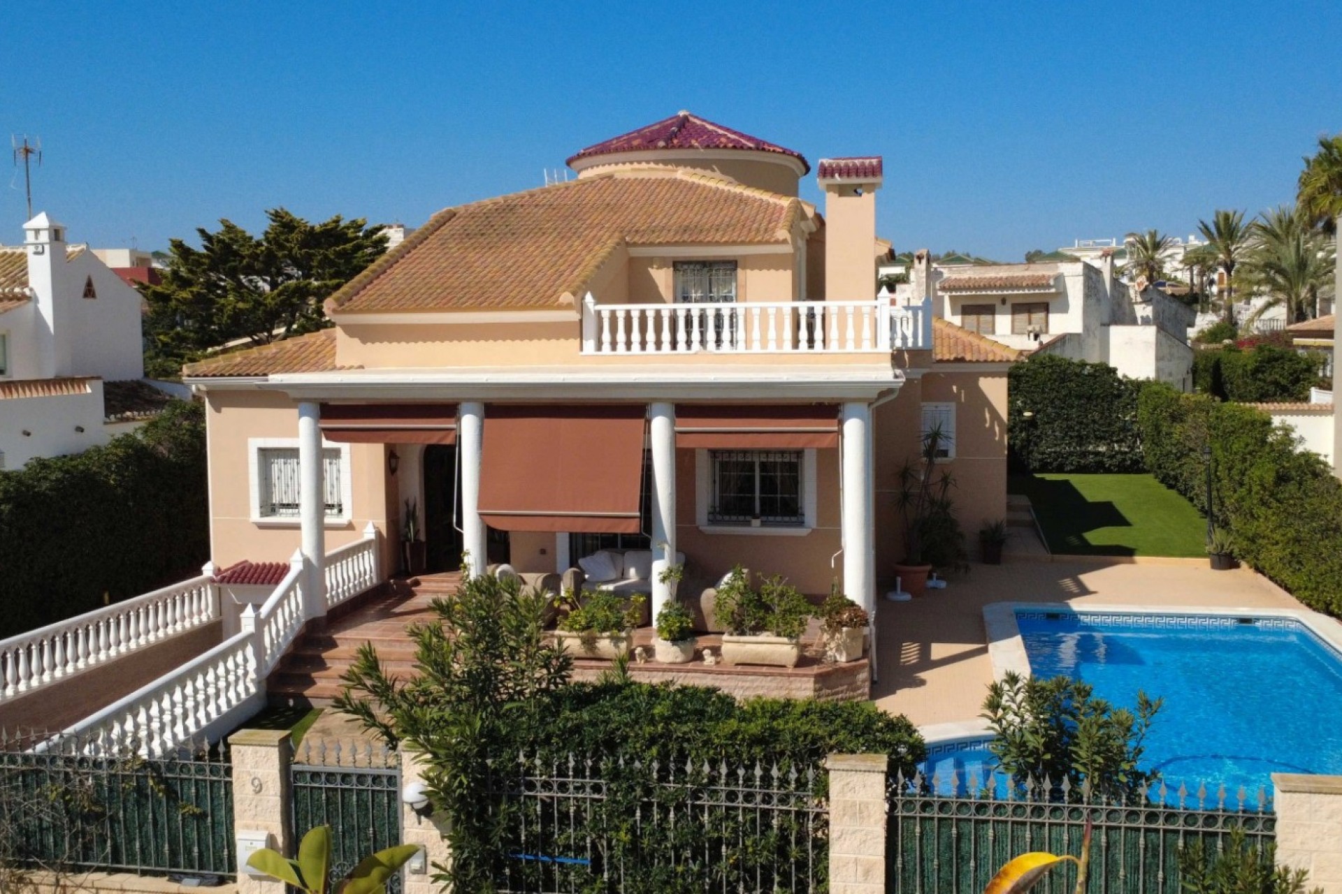 Wiederverkauf - Detached Villa -
Torrevieja - Torrelamata - La Mata