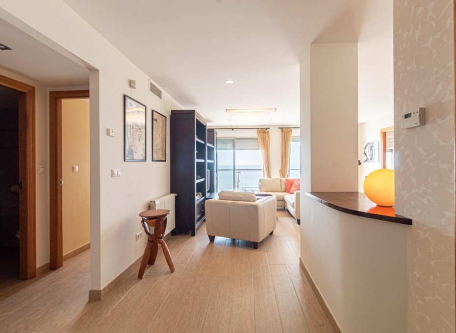 Wiederverkauf - Flat -
Torrevieja - Playa de los locos