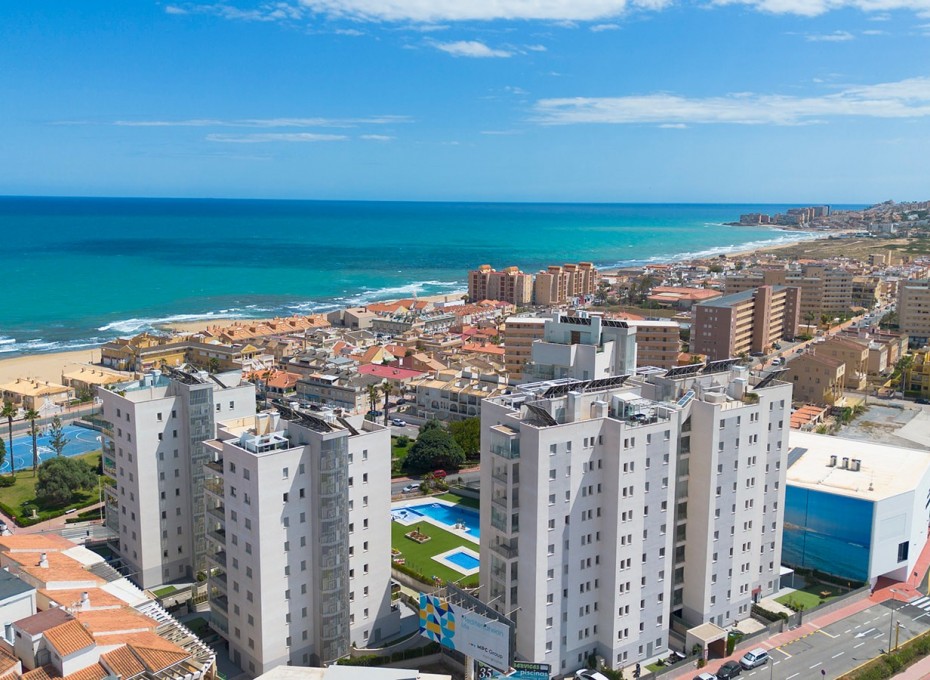 Wiederverkauf - Ground floor apartment -
La Mata - Playa